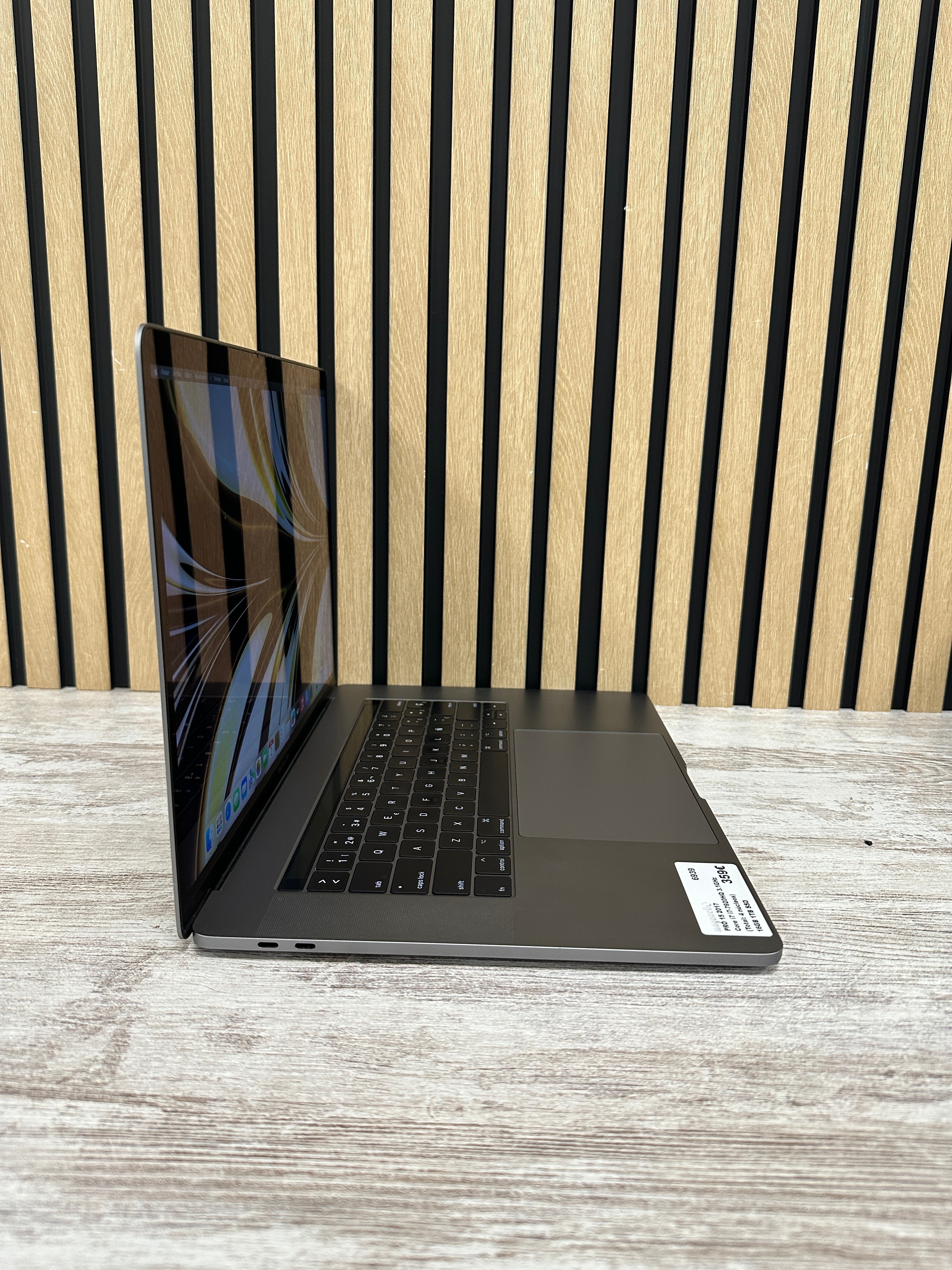 MacBook PRO 15 2017 Core i7 16GB 1TB SSD