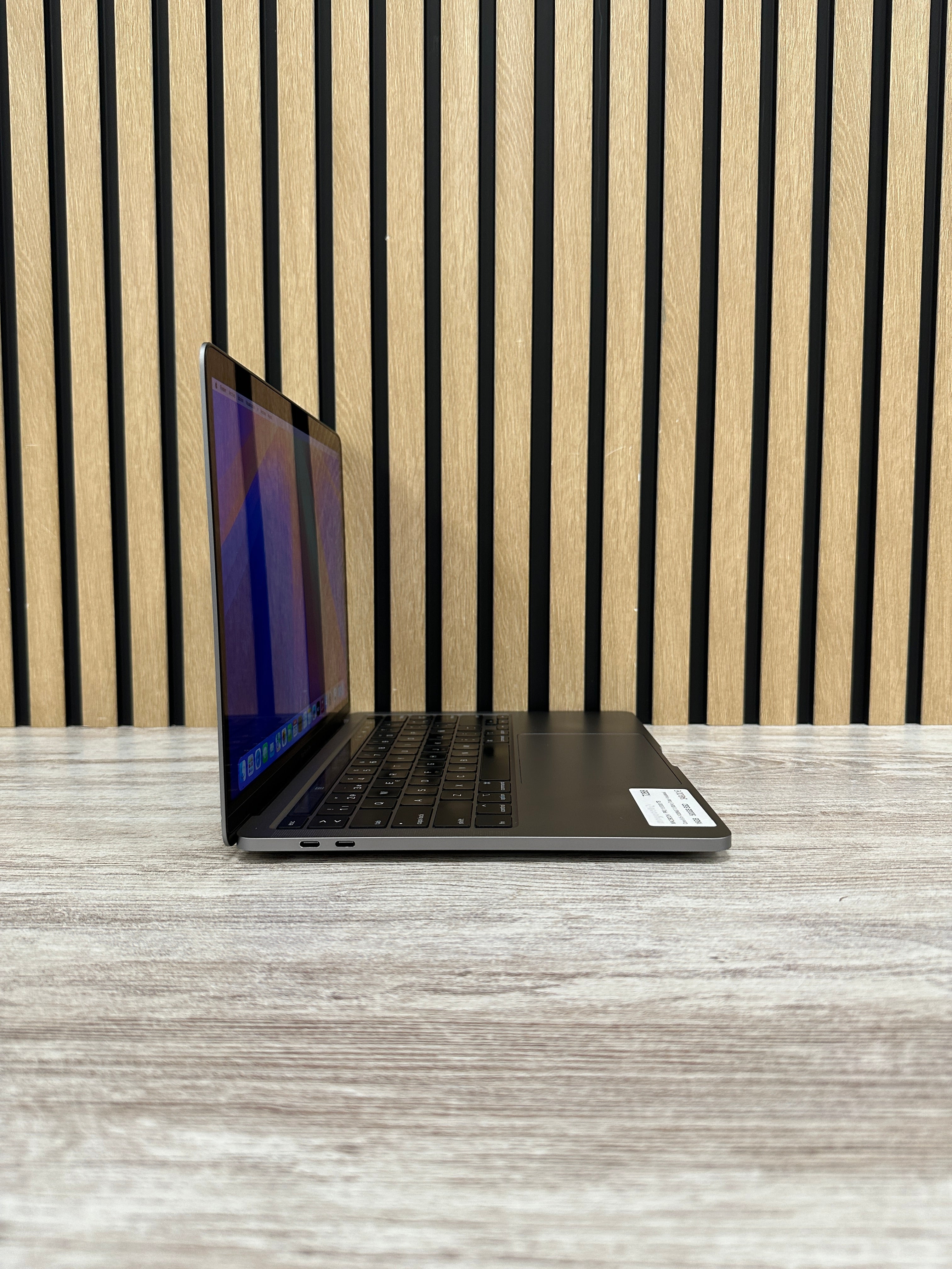 PRO 13 2020 TB Core i5 i5-1038NG7 2.0GHz (Total: 4 núcleos) 16GB 500GB SSD