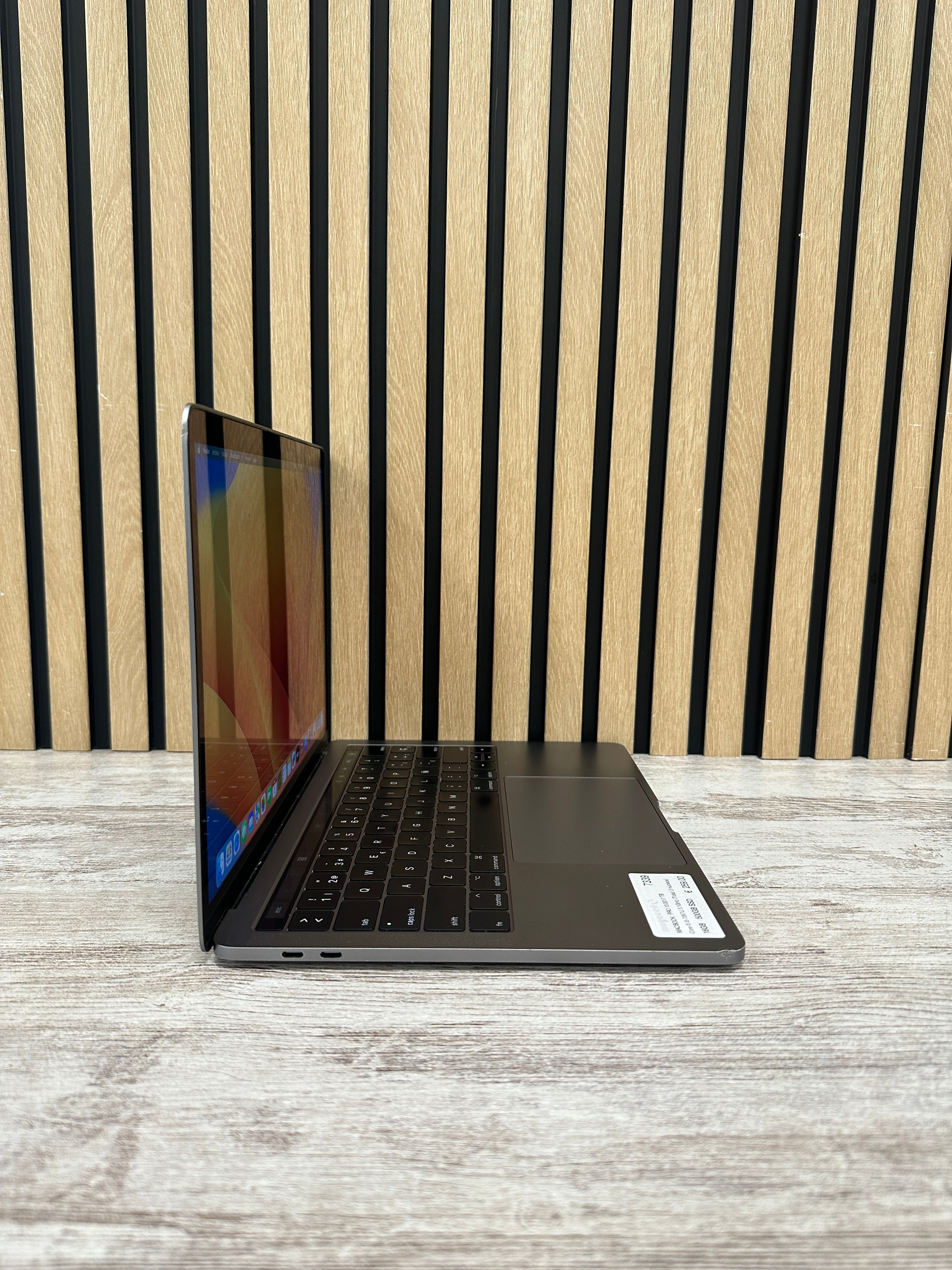 MacBook Pro 13" 2017 TB i5 16GB 500GB SSD
