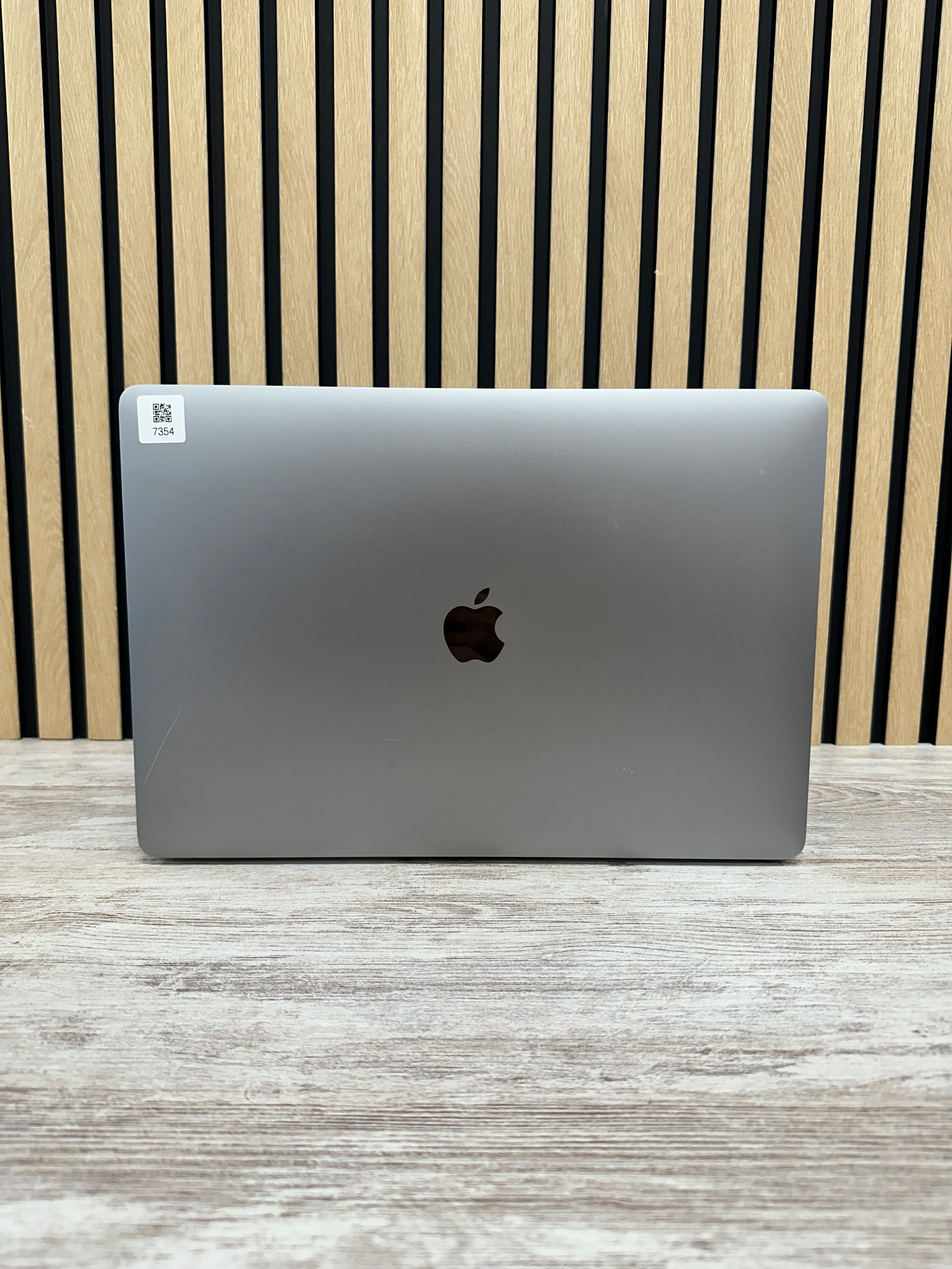MacBook Pro 15" 2018 i7 16GB 500GB SSD