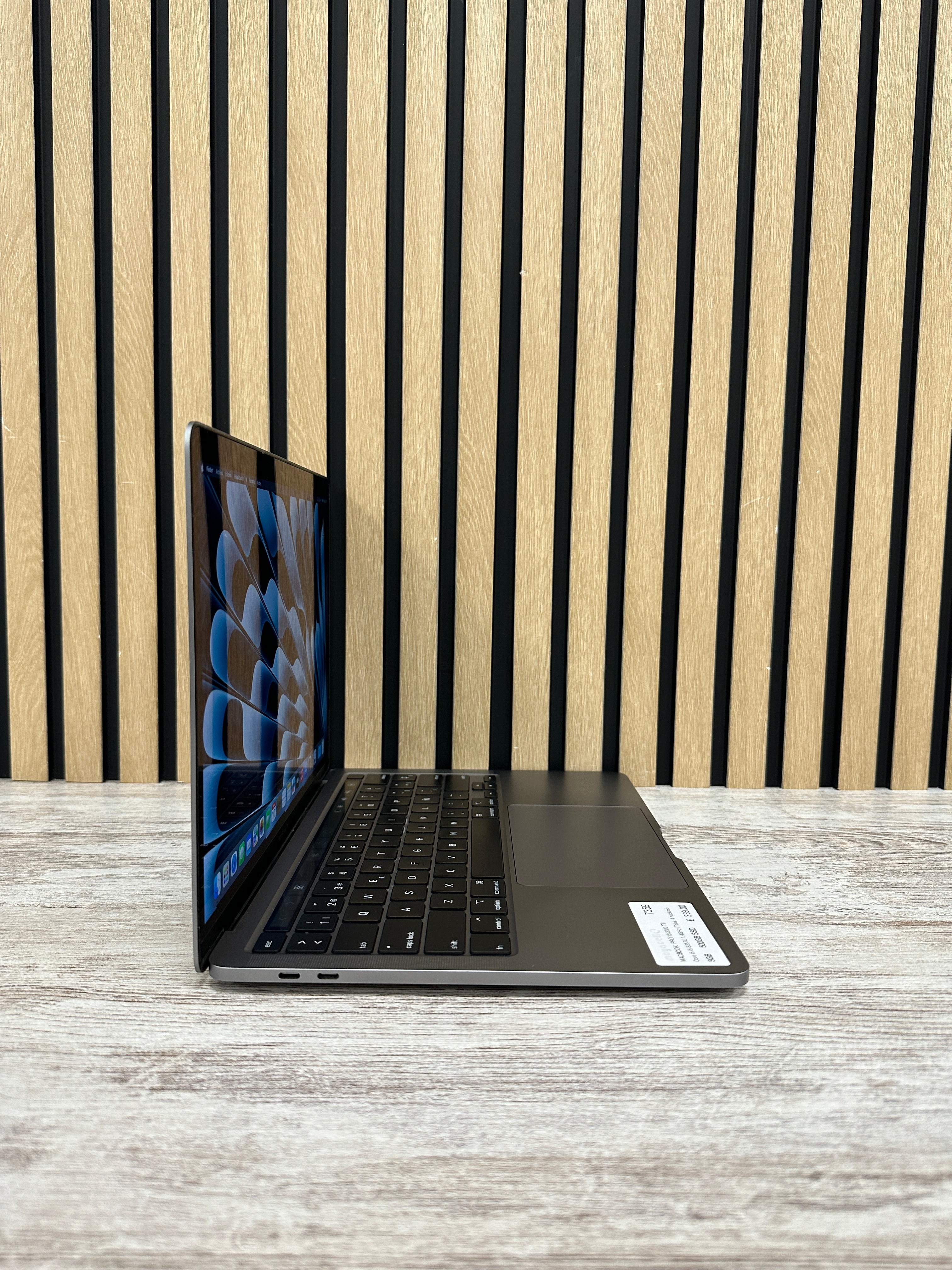 PRO 13 2020 TB Core i5 i5-8257U 1.4GHz (Total: 4 núcleos) 8GB 500GB SSD