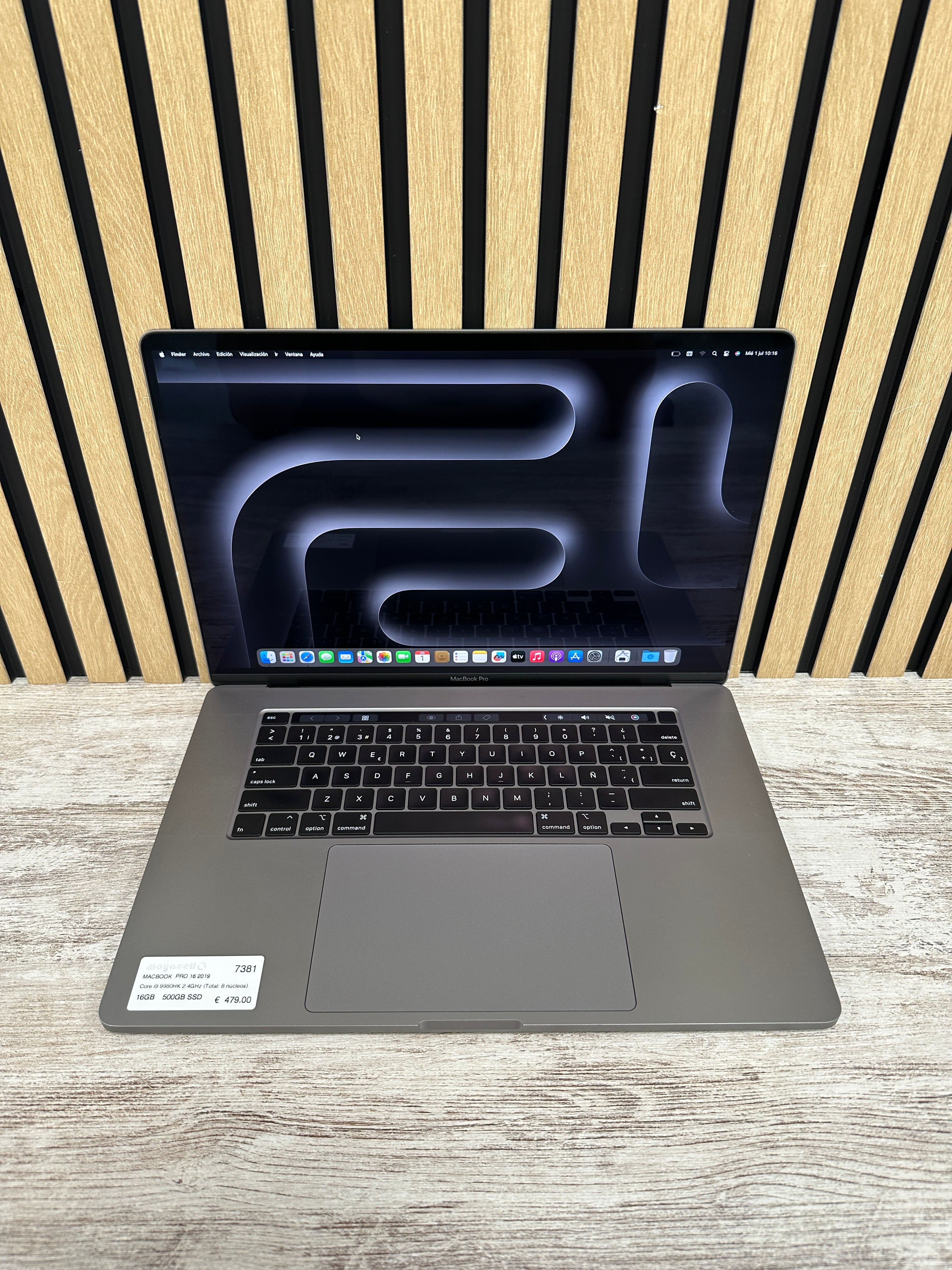 PRO 16 2019 Core i9 9980HK 2.4GHz (Total: 8 núcleos) 16GB 500GB SSD