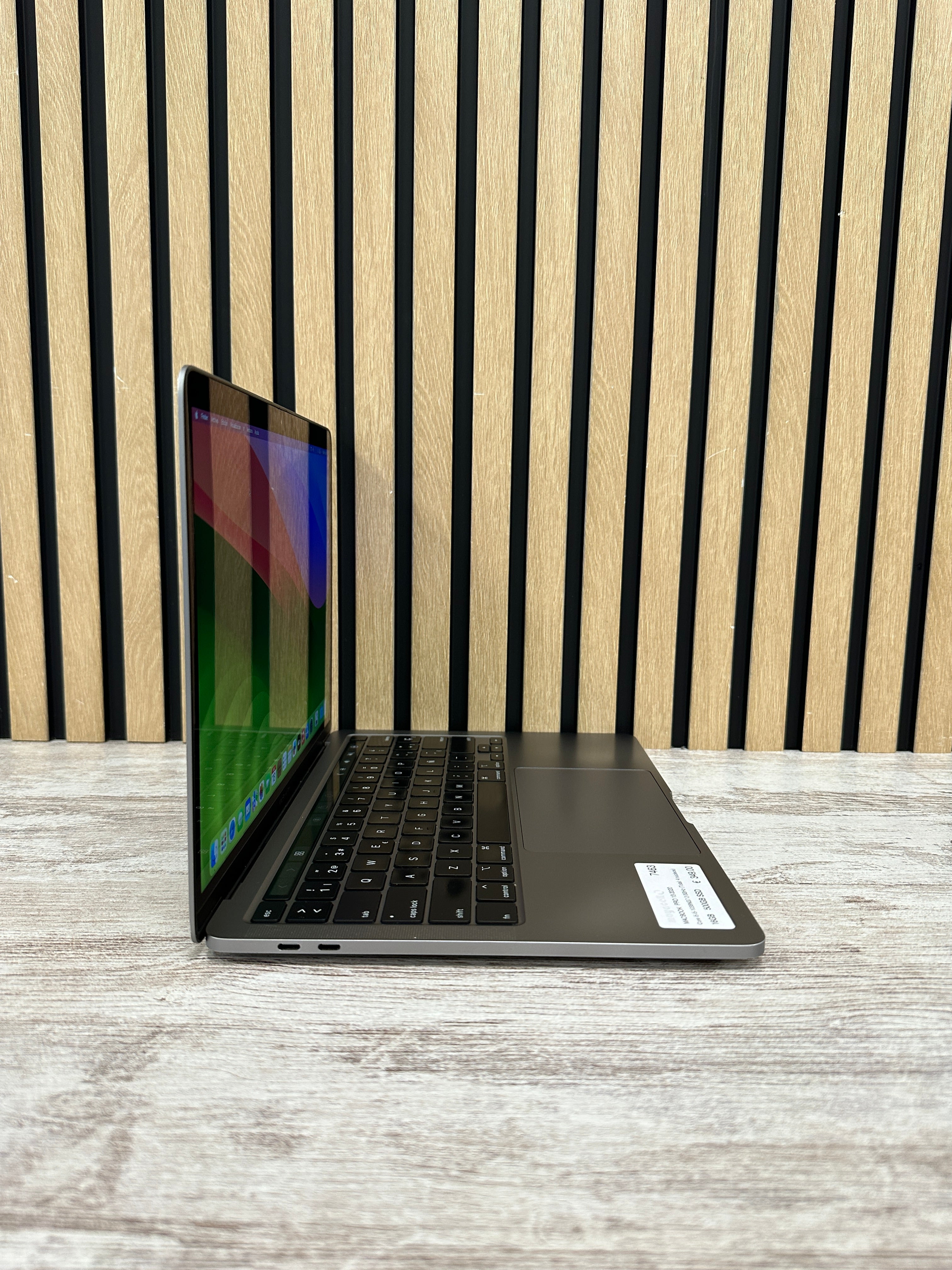 MacBook Pro 13 2020 Core i5 i5-1038NG7 2.0GHz (Total: 4 núcleos) 16GB 500GB SSD