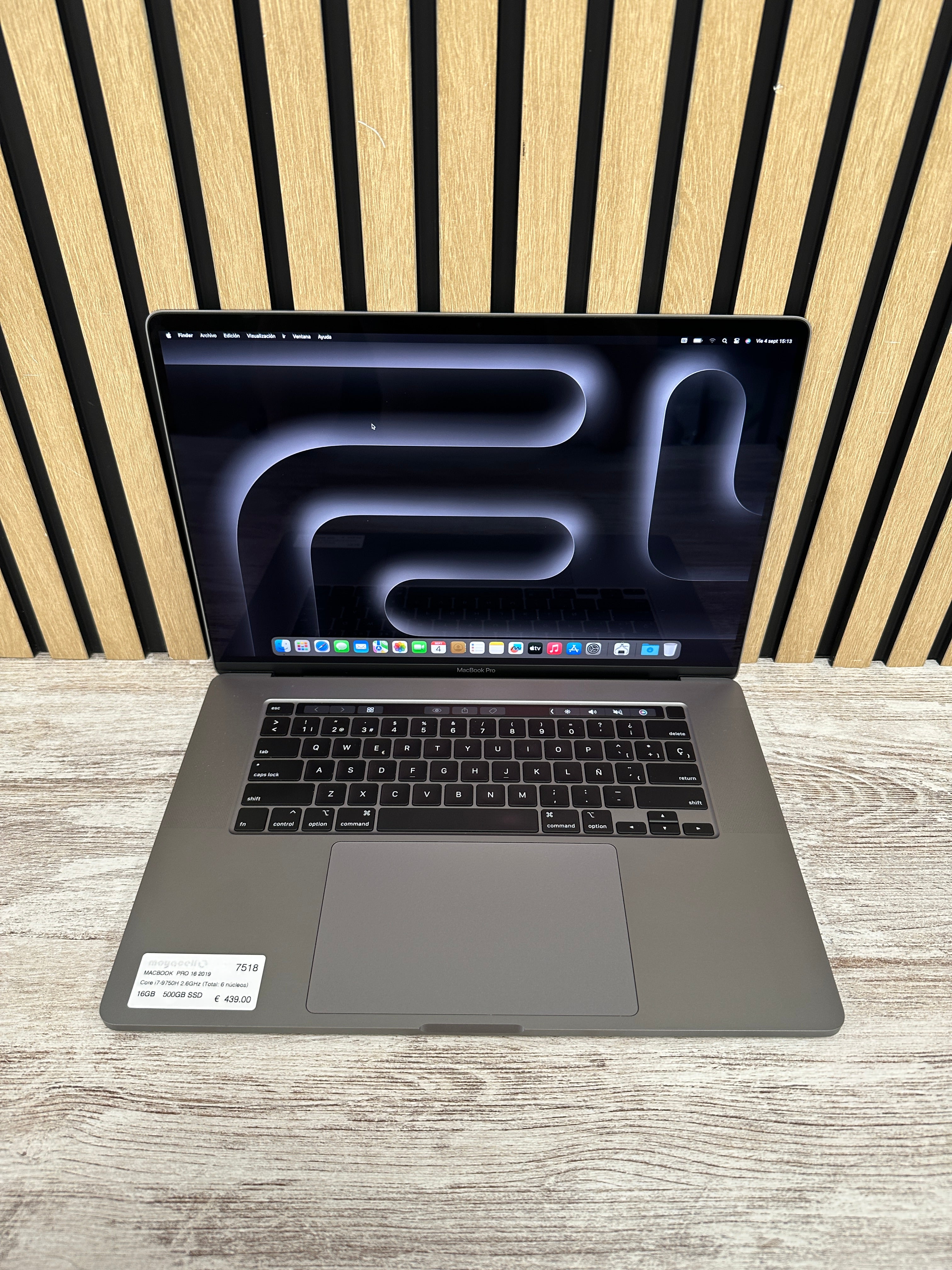 MacBook Pro 16" 2019 i7 16GB 500GB SSD - Moyacell