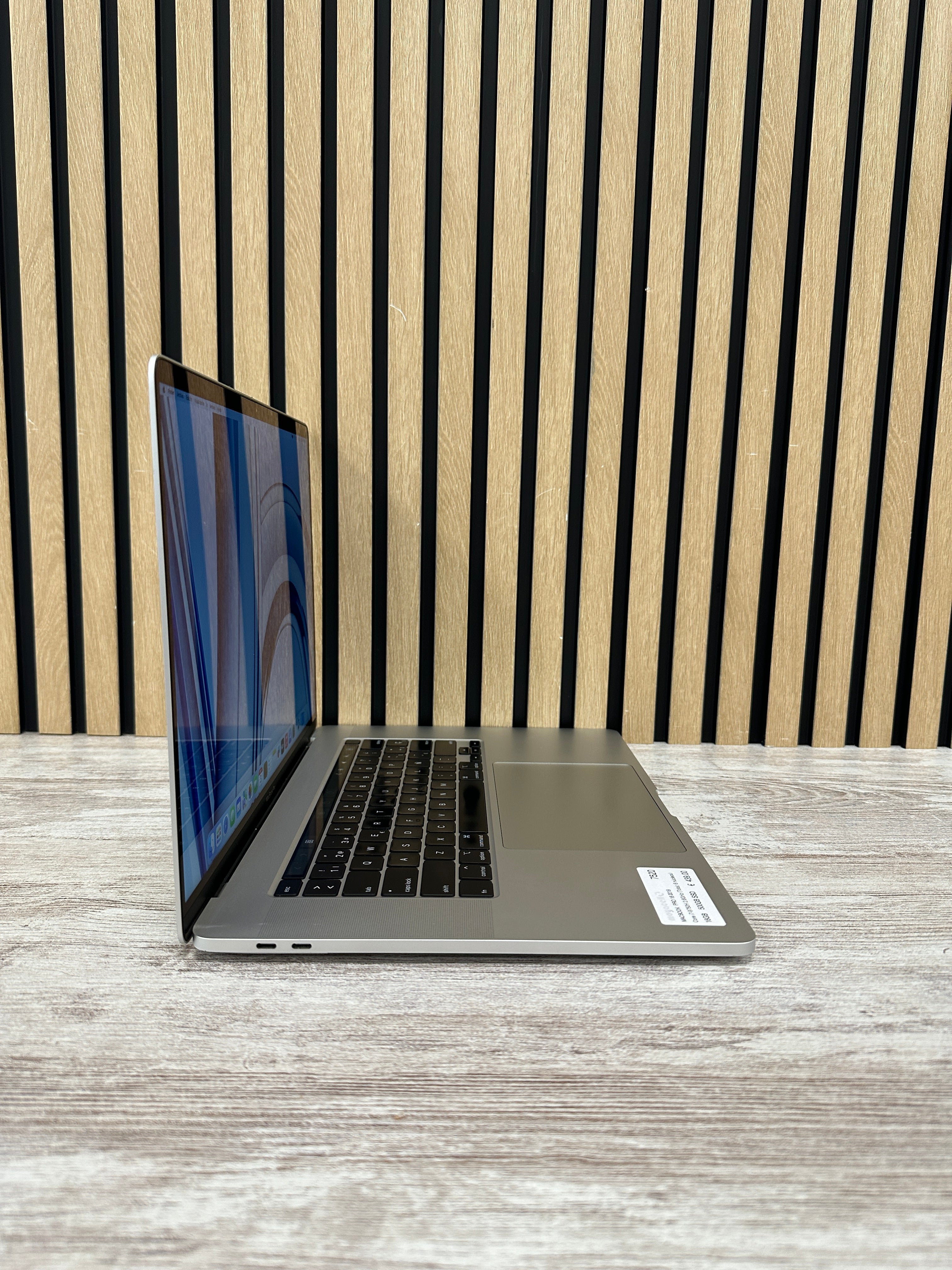 MacBook Pro 16" 2019 i7 16GB 500GB SSD