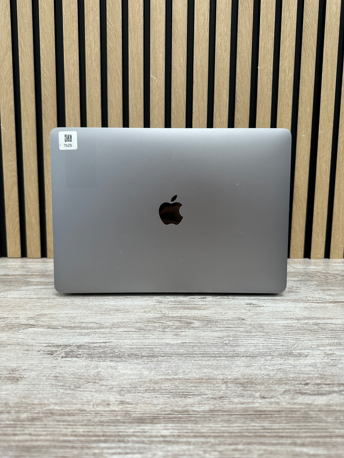 MacBook Pro 13" 2020 TB i5 16GB 500GB SSD
