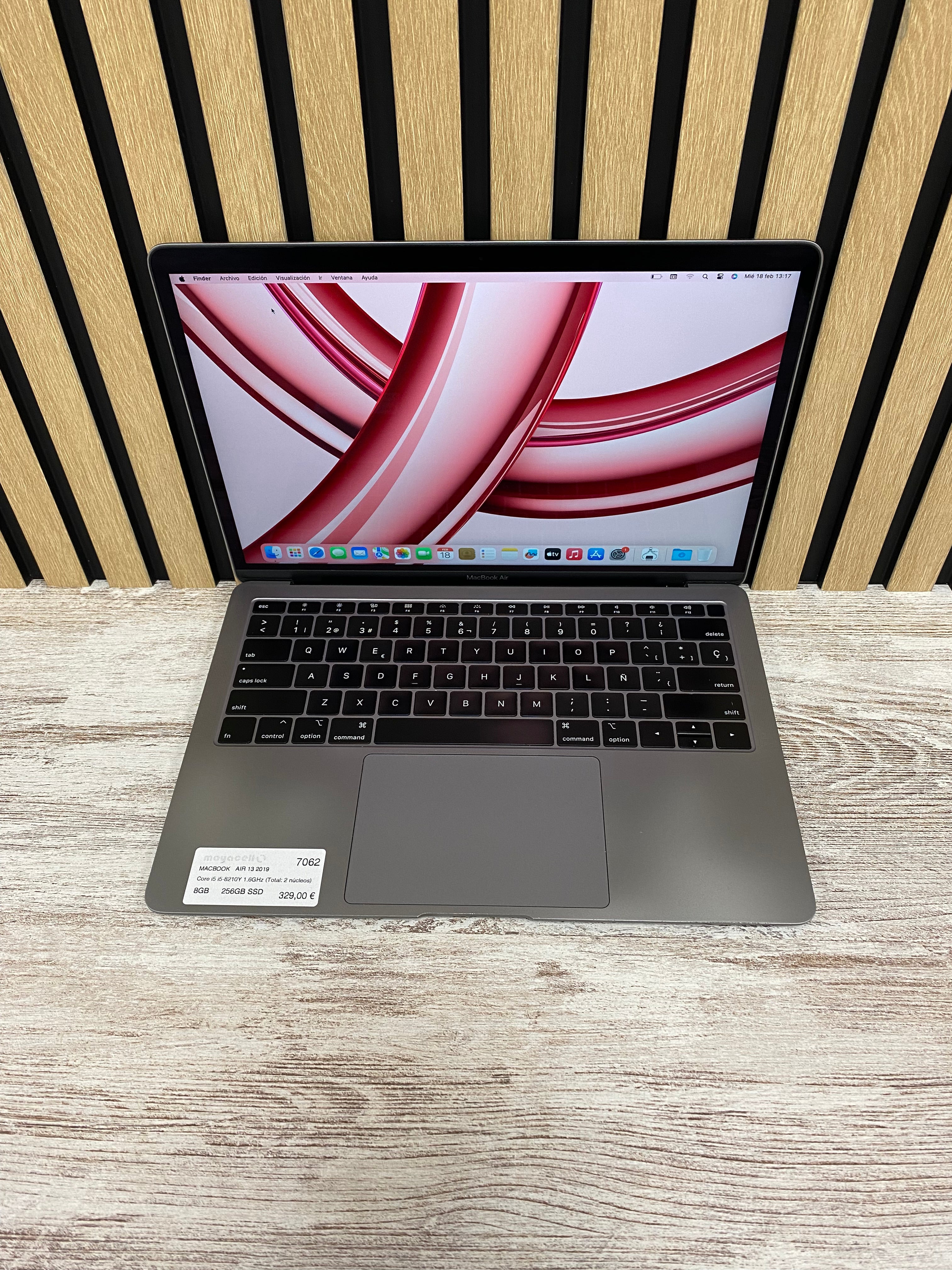 MacBook Air 13" 2019 i5 8gb 256gb SSD - Moyacell