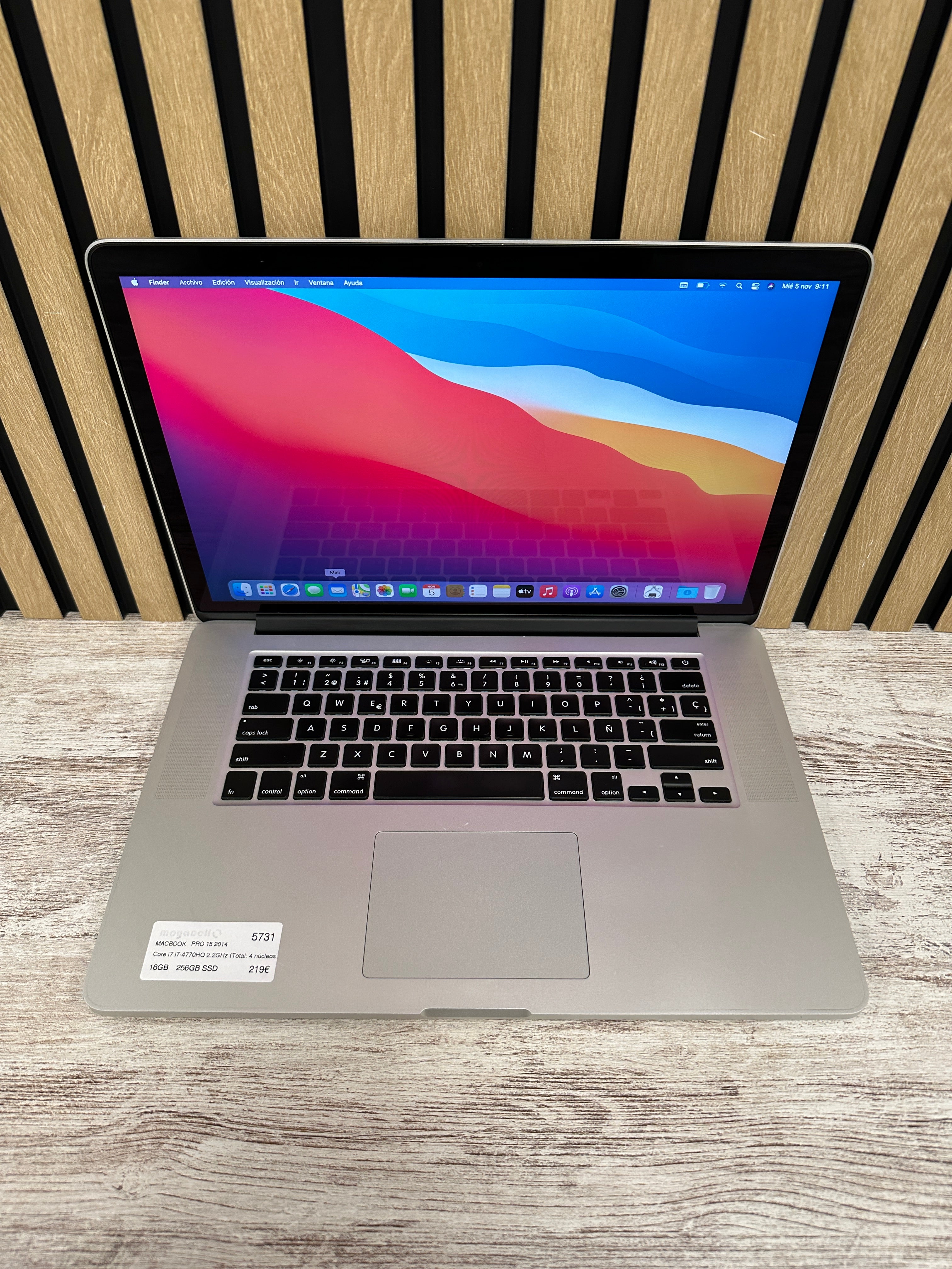 MacBook Pro 15" 2014 i7 16gb 256gb SSD