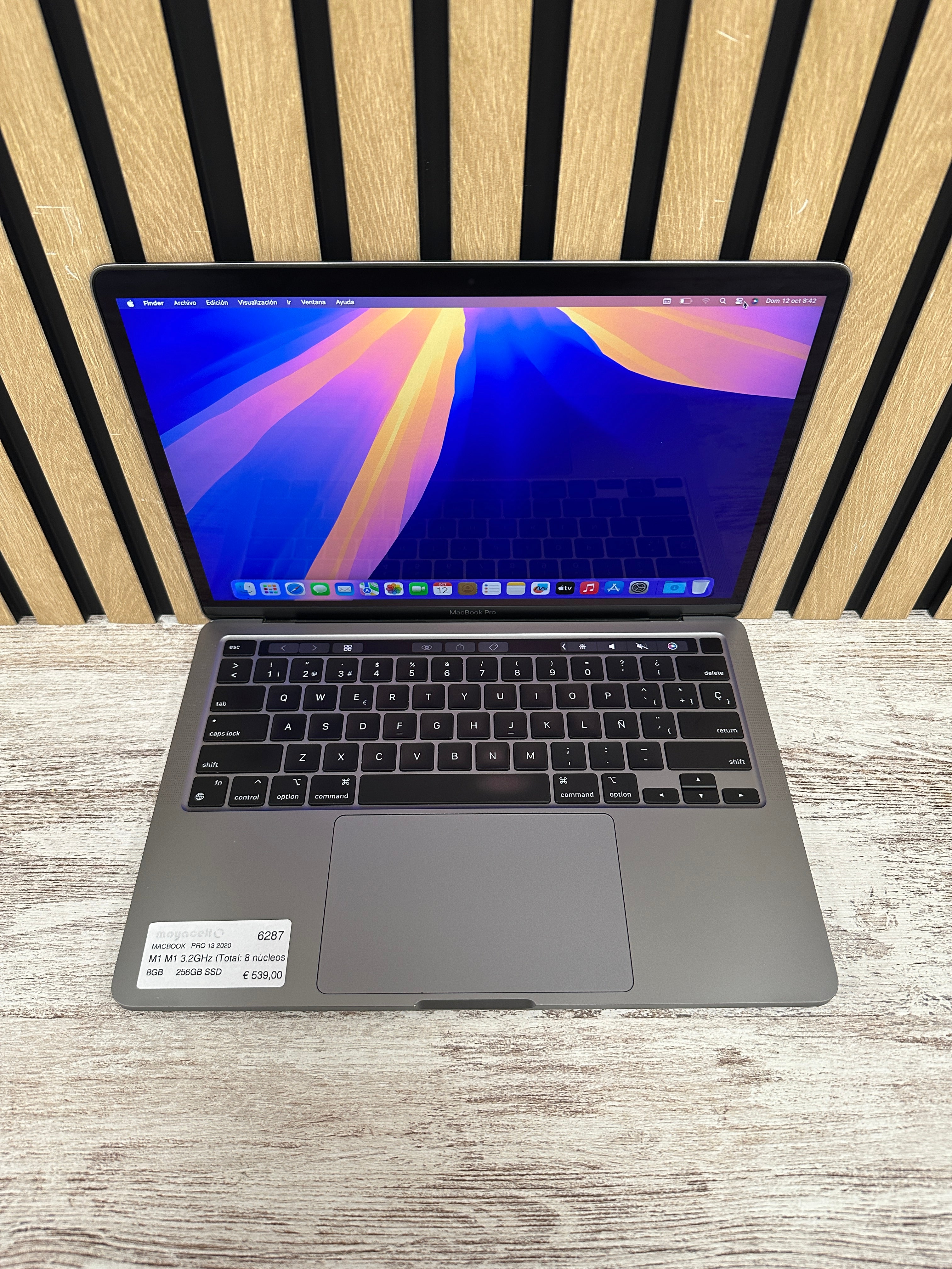 MacBook Pro 13" 2020 M1 8gb 256gb SSD