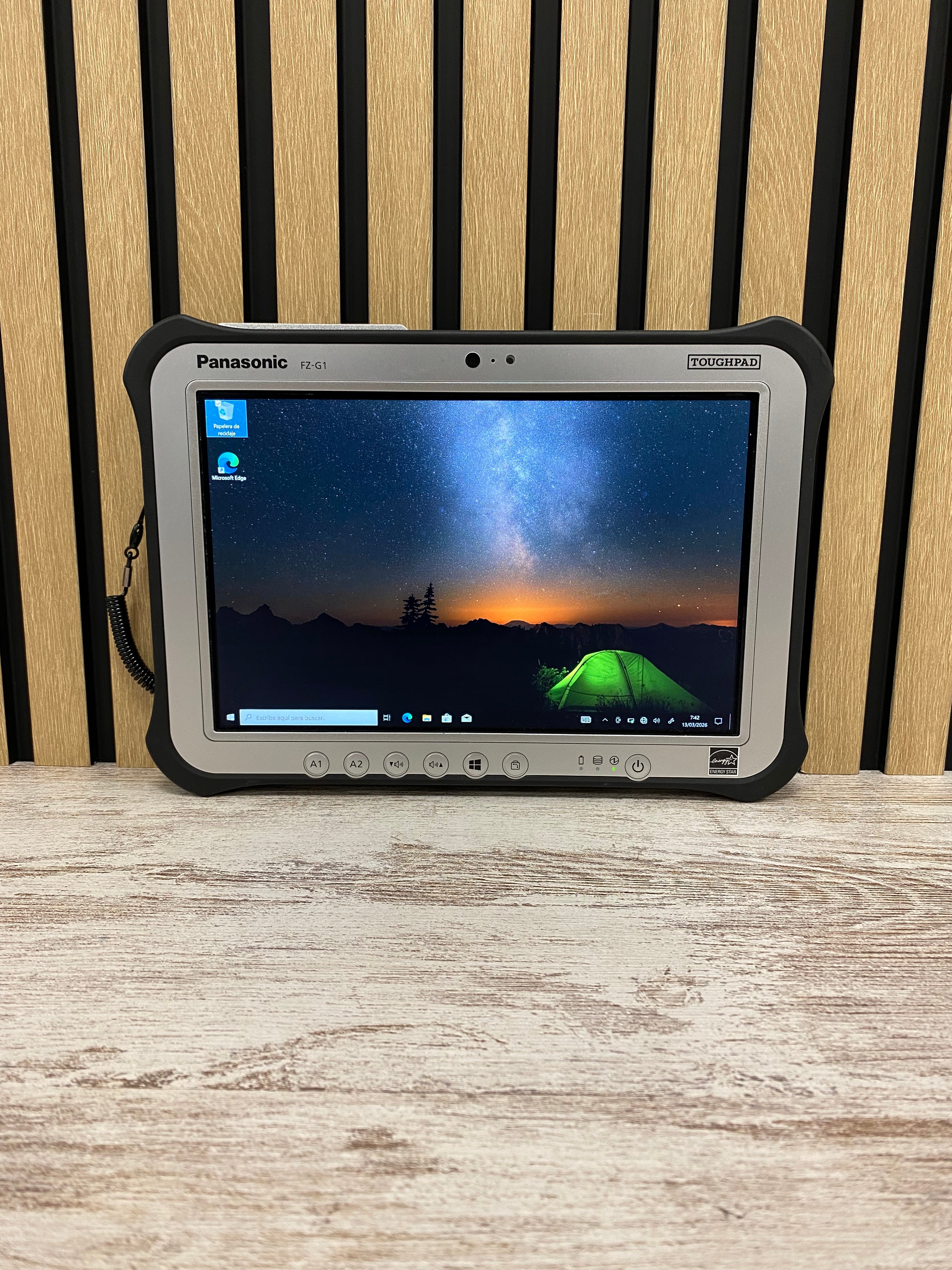 Panasonic Toughpad FZ-G1 i5 8gb 256gb SSD