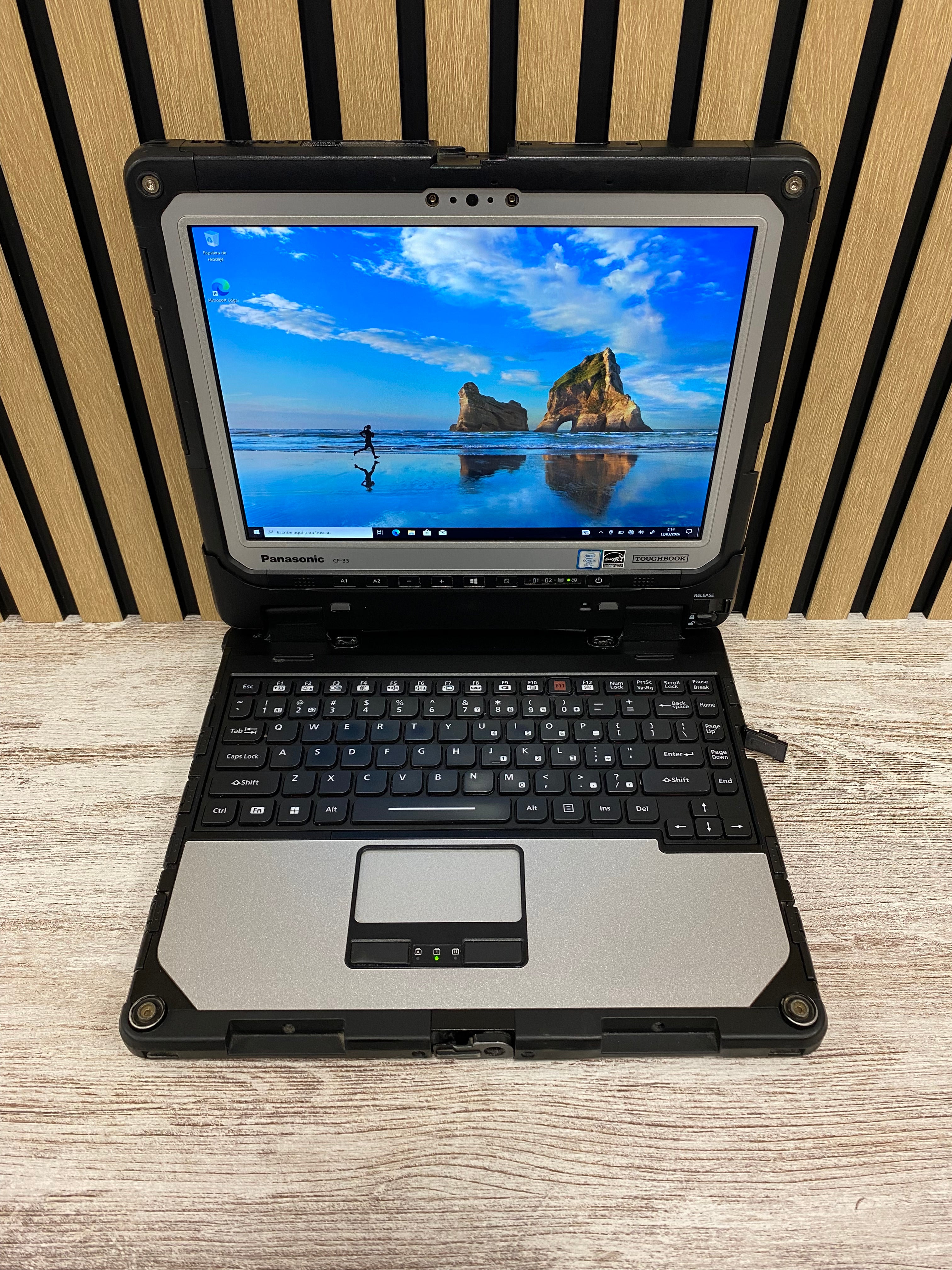 Panasonic ToughBook CF-33 i5 16gb 512gb SSD