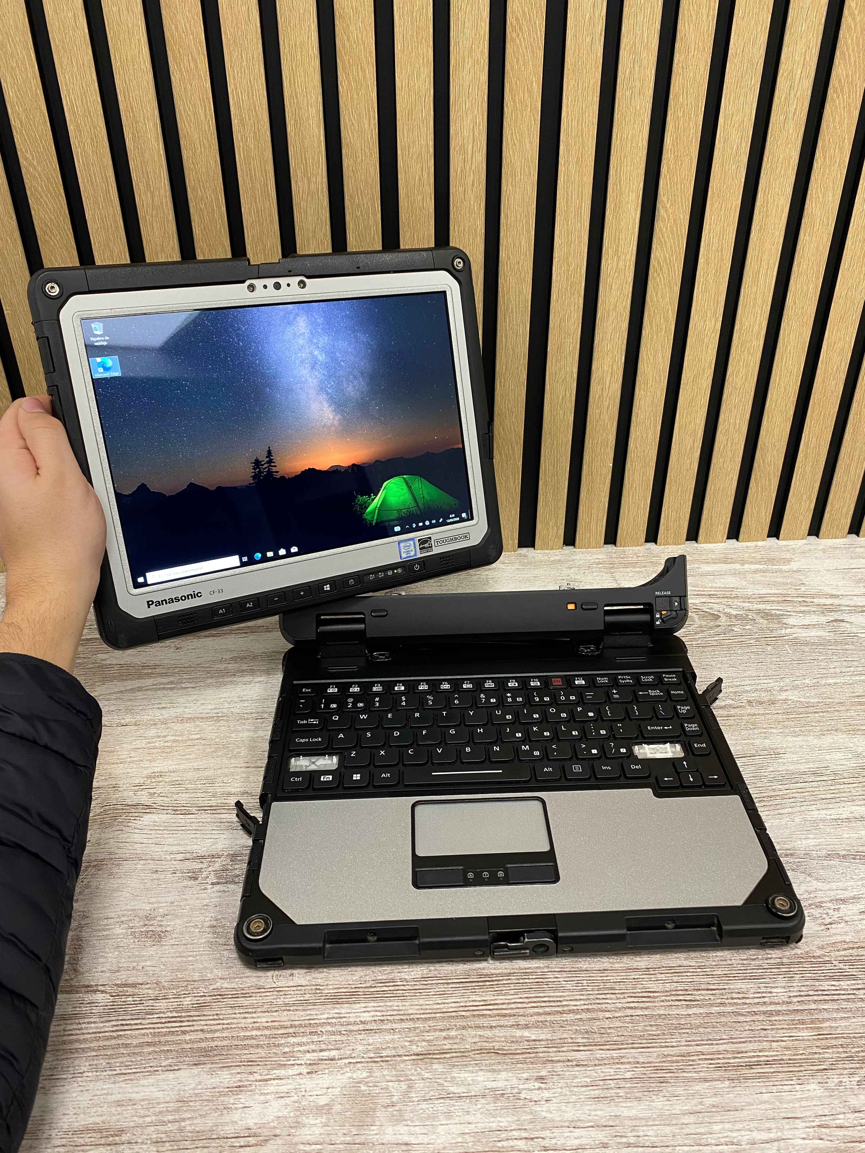 Panasonic ToughBook CF-33 i5 16gb 512gb SSD