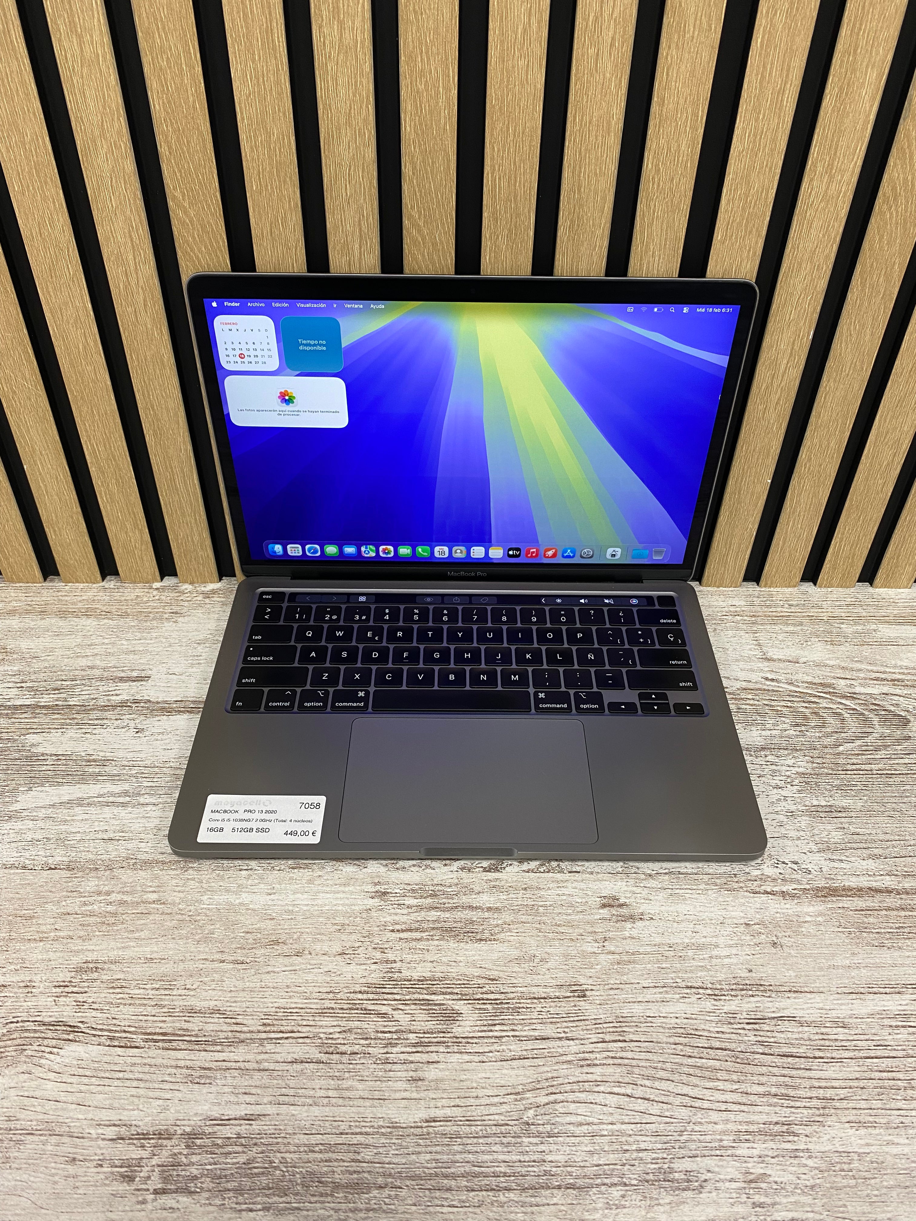 MacBook Pro 13" 2020 i5 16gb 512gb SSD