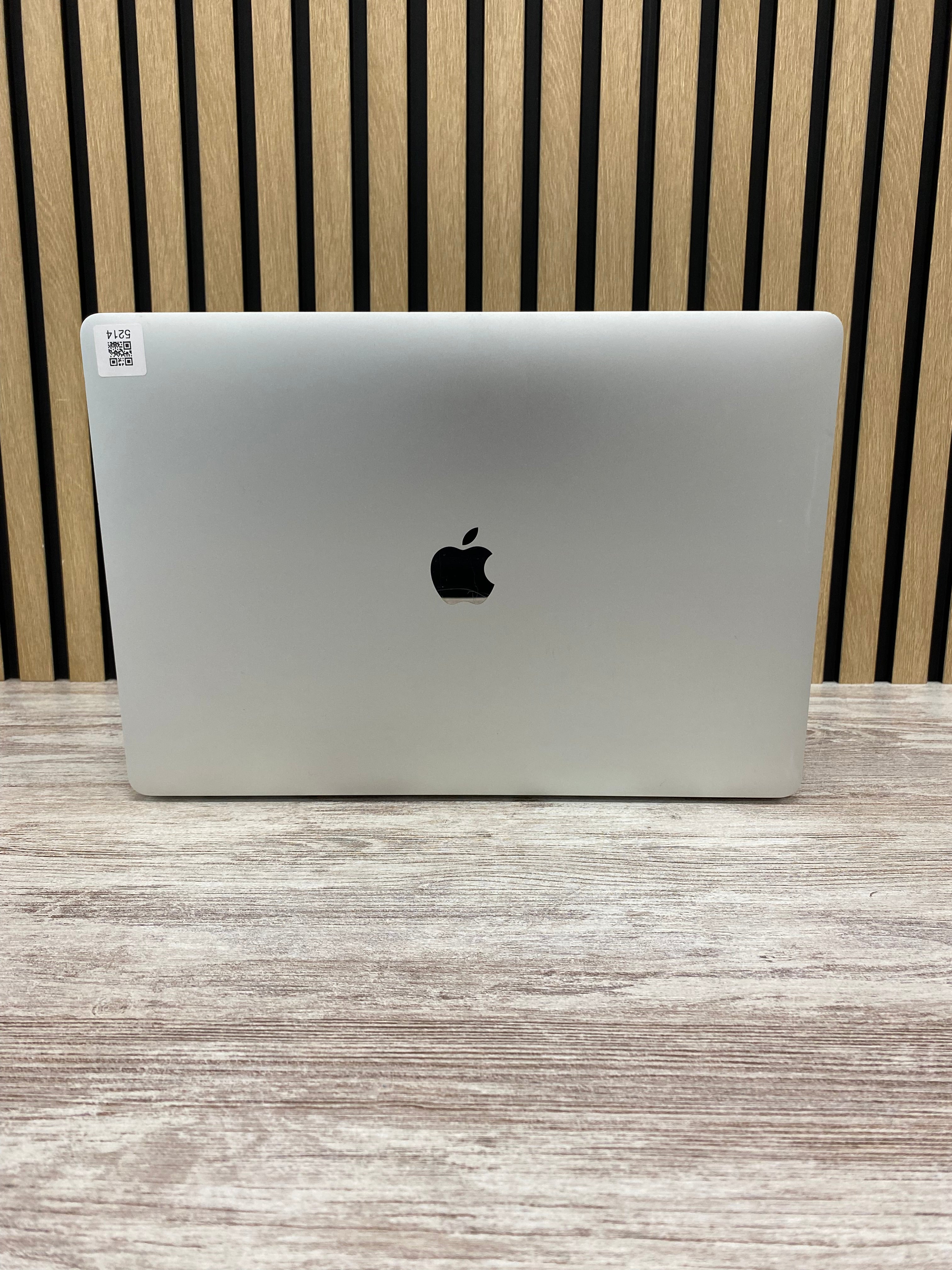 MacBook Pro 15" 2017 i7 16gb 500gb SSD - Moyacell