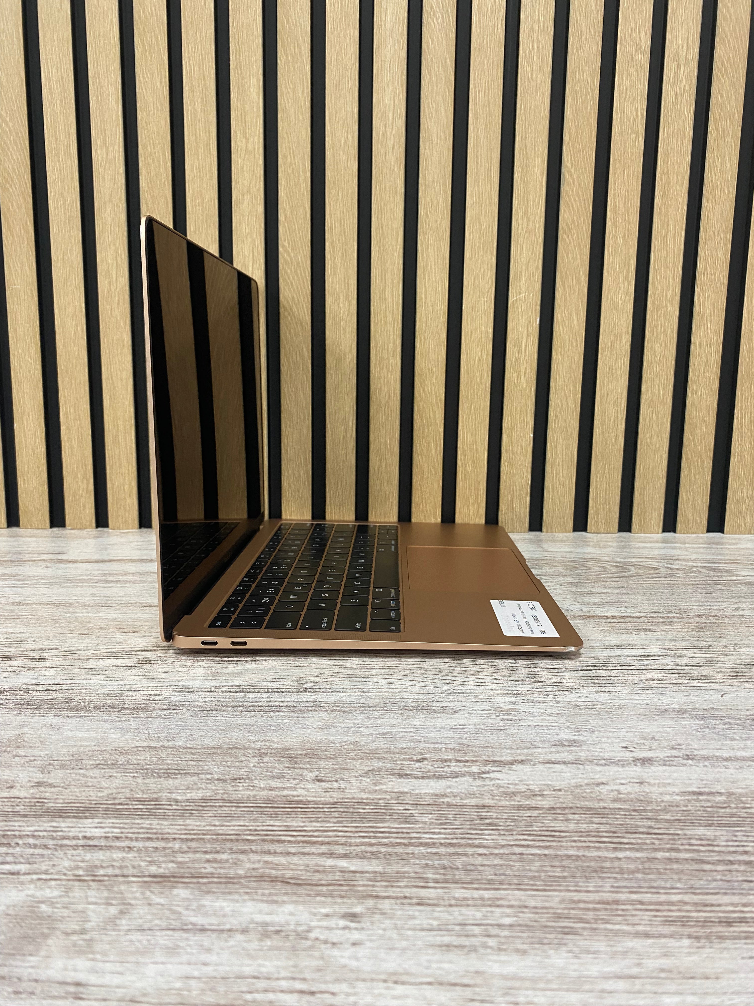 MacBook Air 13" 2019 i5 8gb 512gb SSD - Moyacell
