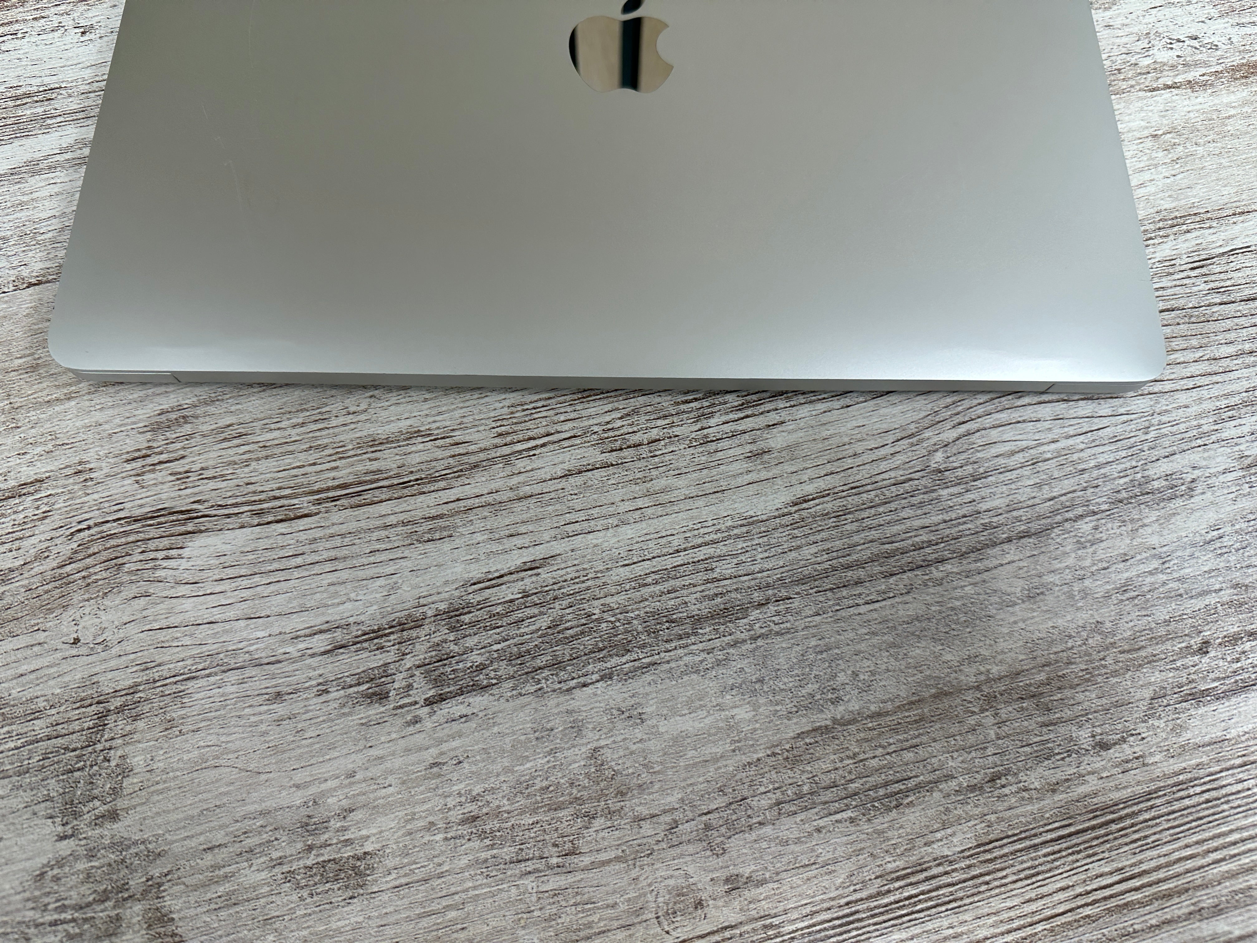 MacBook Pro 13" 2016 i5 8gb 256gb SSD