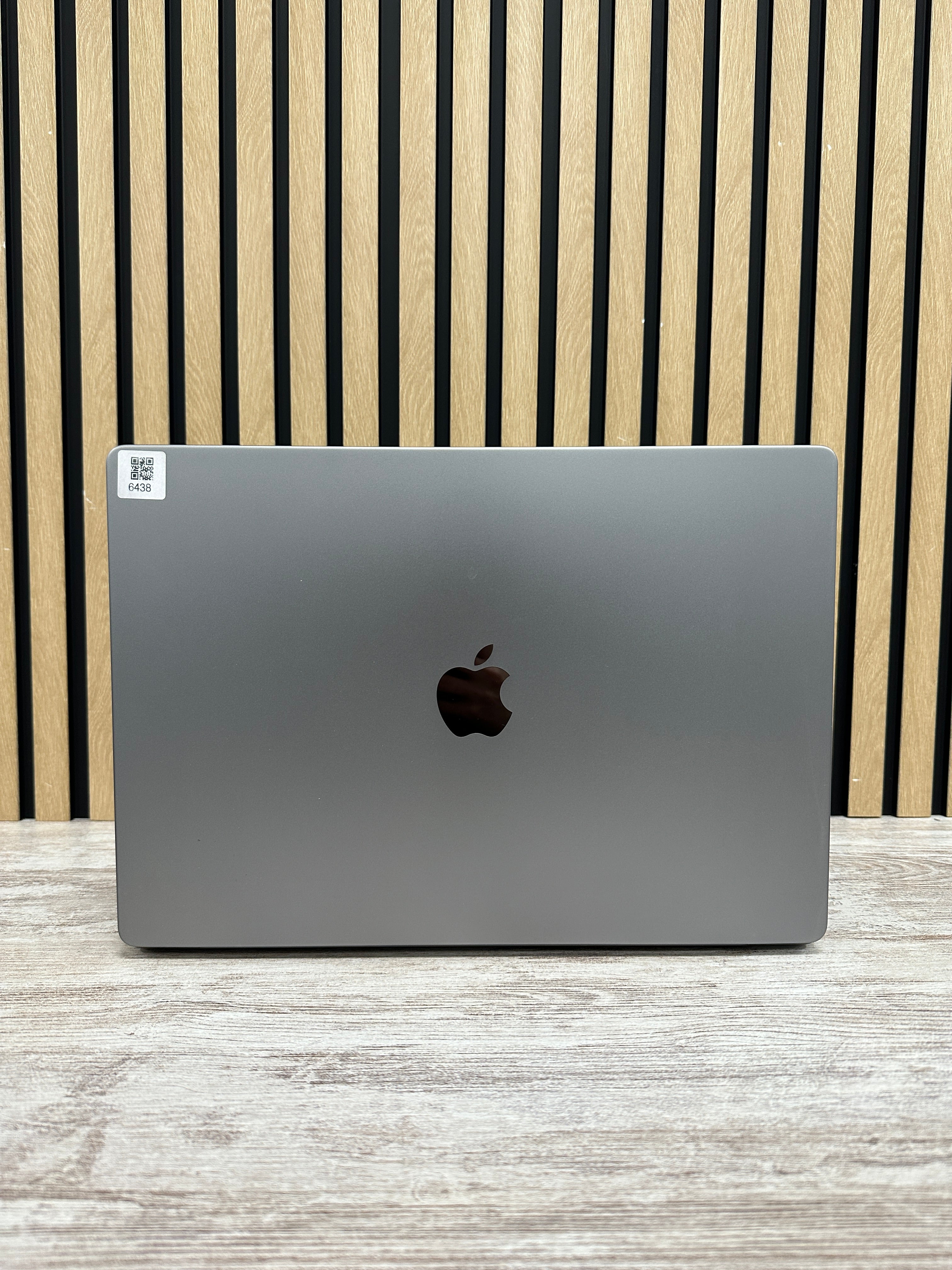 MacBook Pro 16" 2021 M1 PRO 16gb 512gb SSD