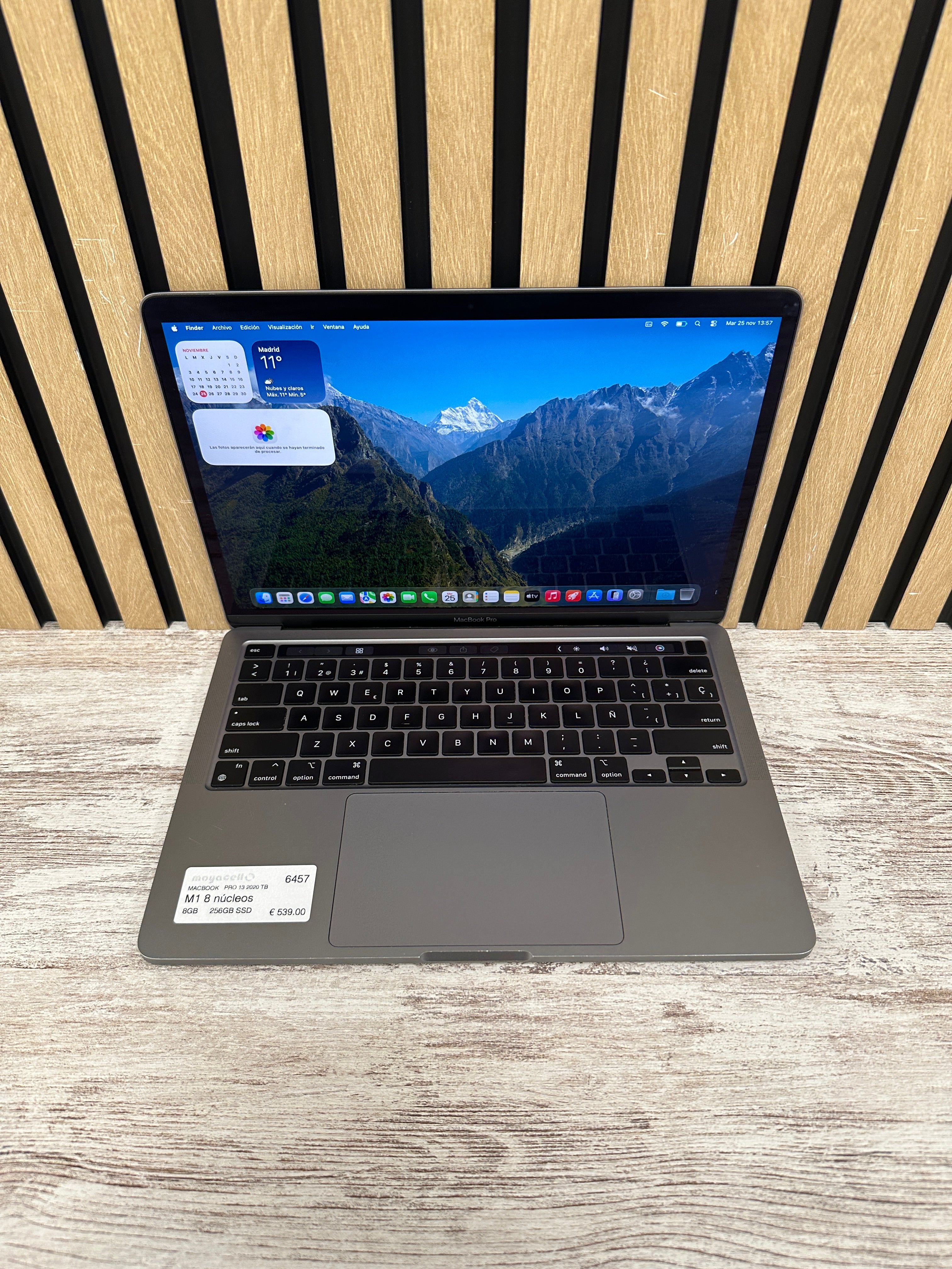 MacBook Pro 13" 2020 TB M1 8gb 256gb SSD