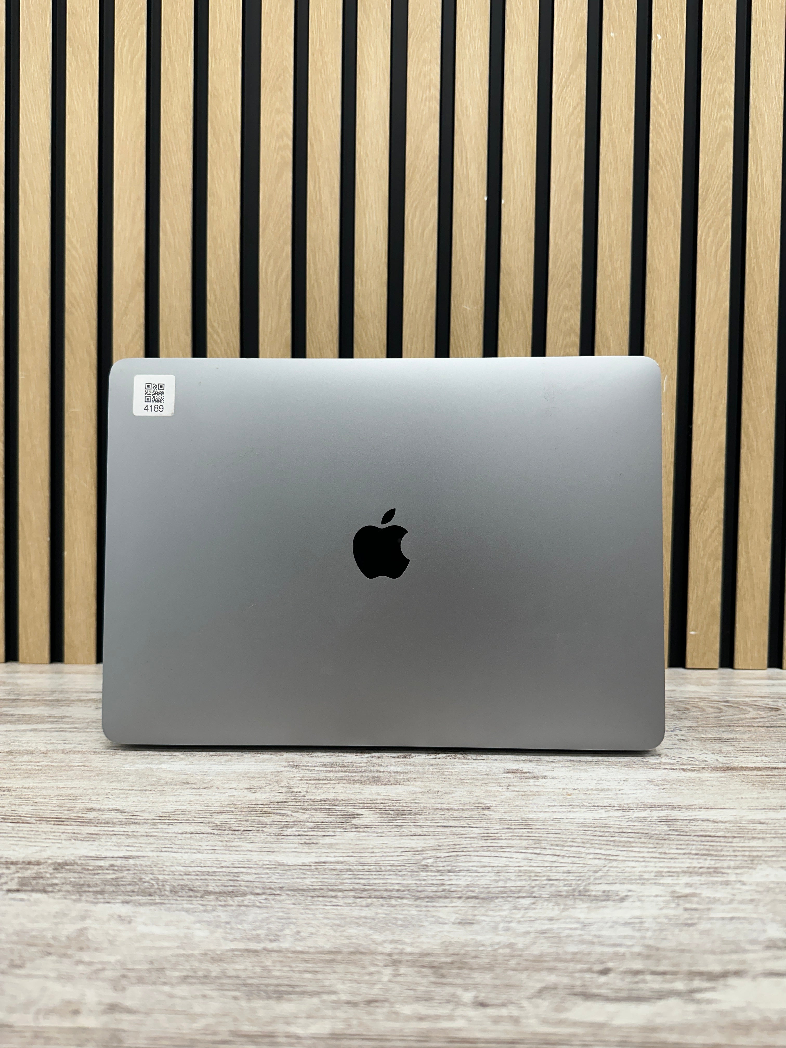 MacBook Pro 13" 2017 i5 16gb 256gb SSD