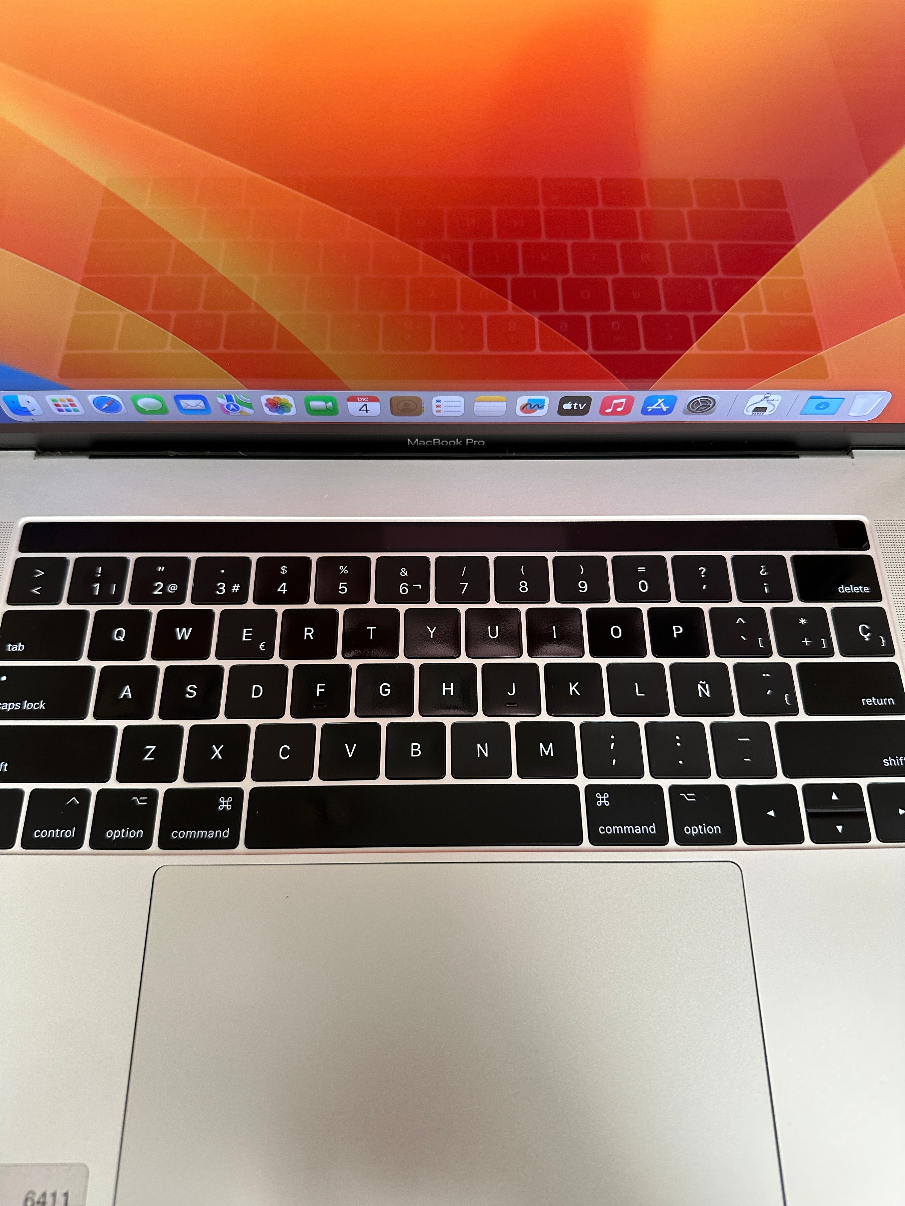 MacBook Pro 15" 2017 i7 16gb 500gb SSD