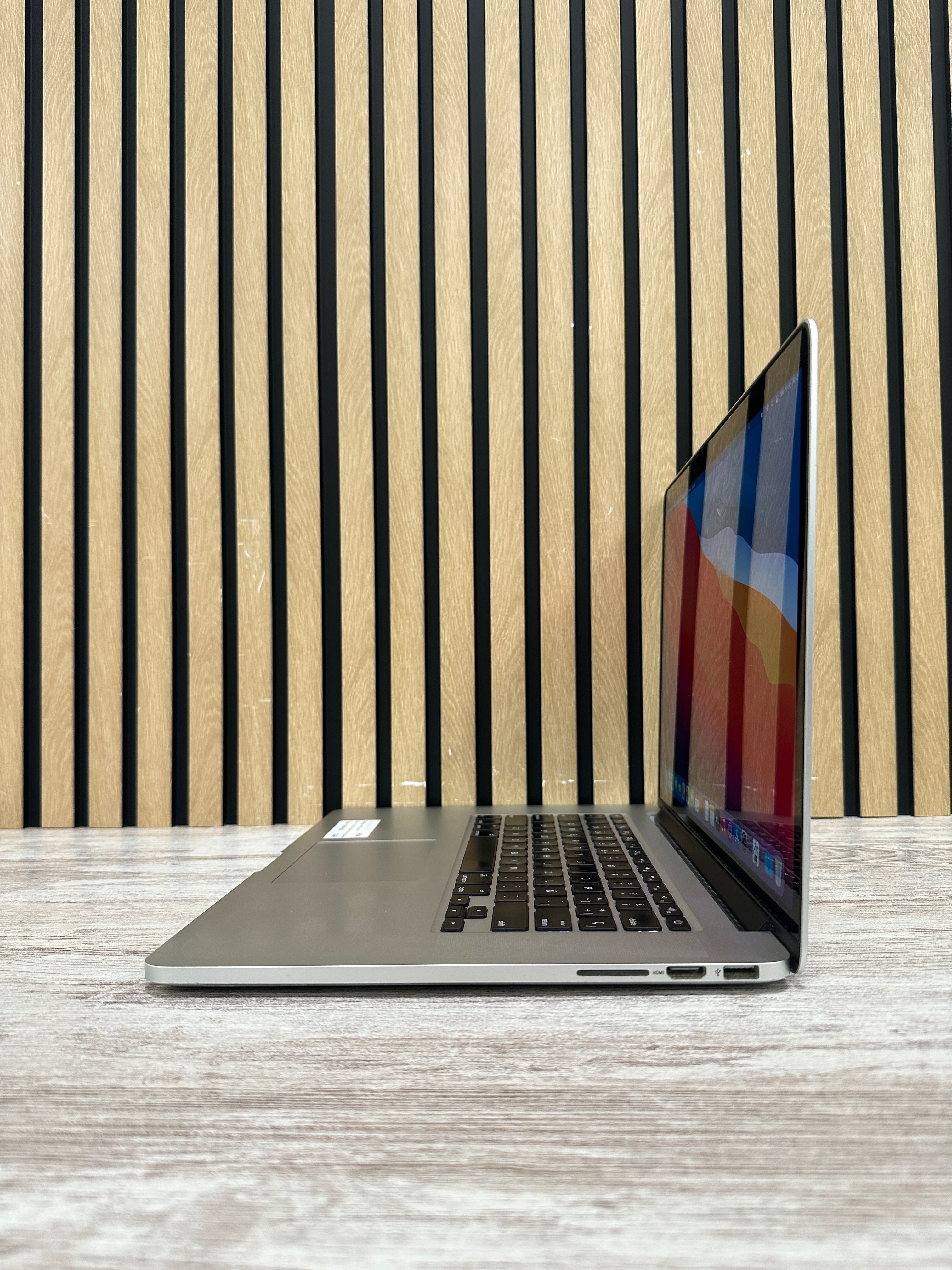 MacBook Pro 15" 2014 i7 16gb 500gb SSD