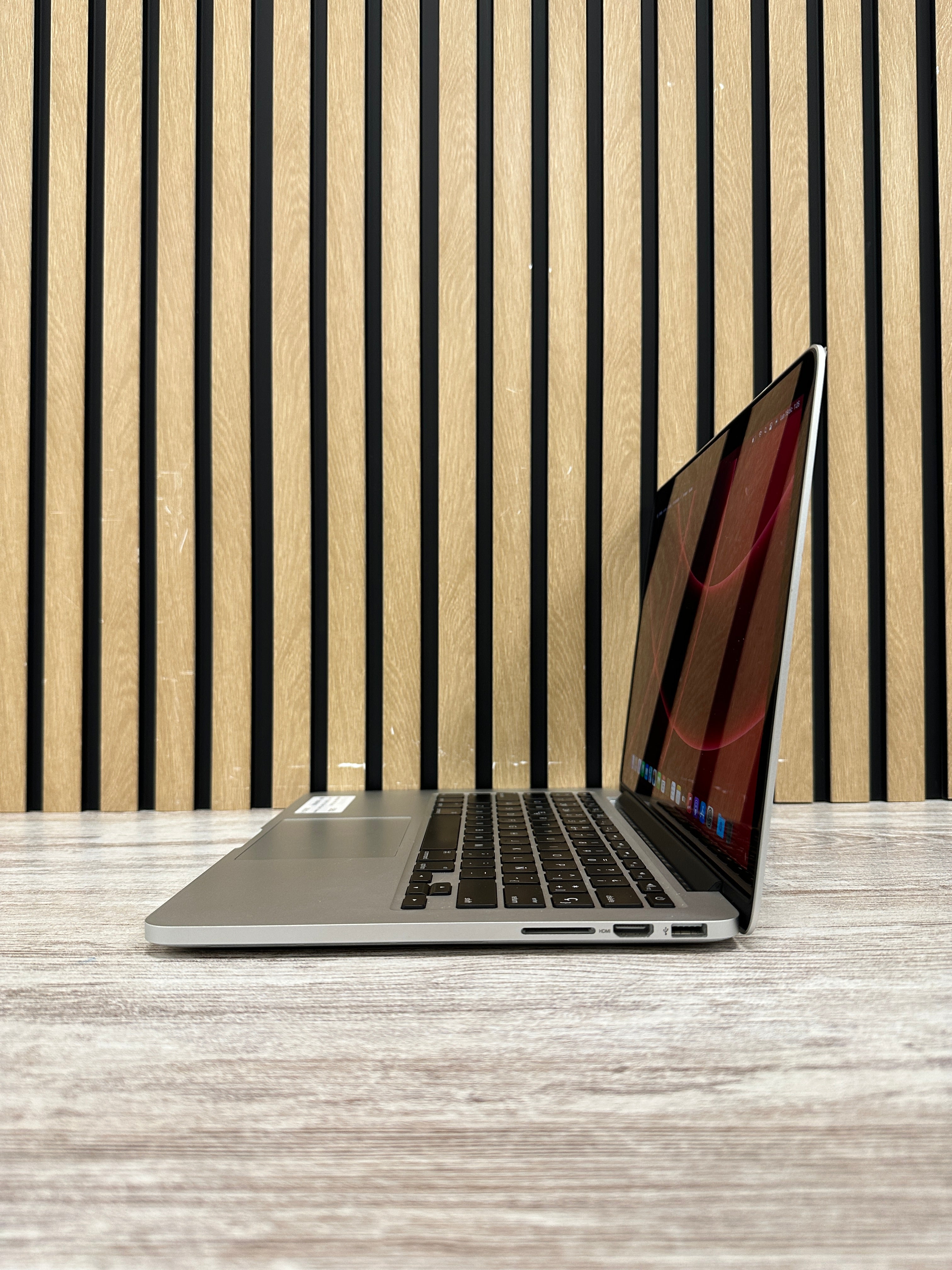 MacBook Pro 13" 2015 i7 16gb 500gb SSD