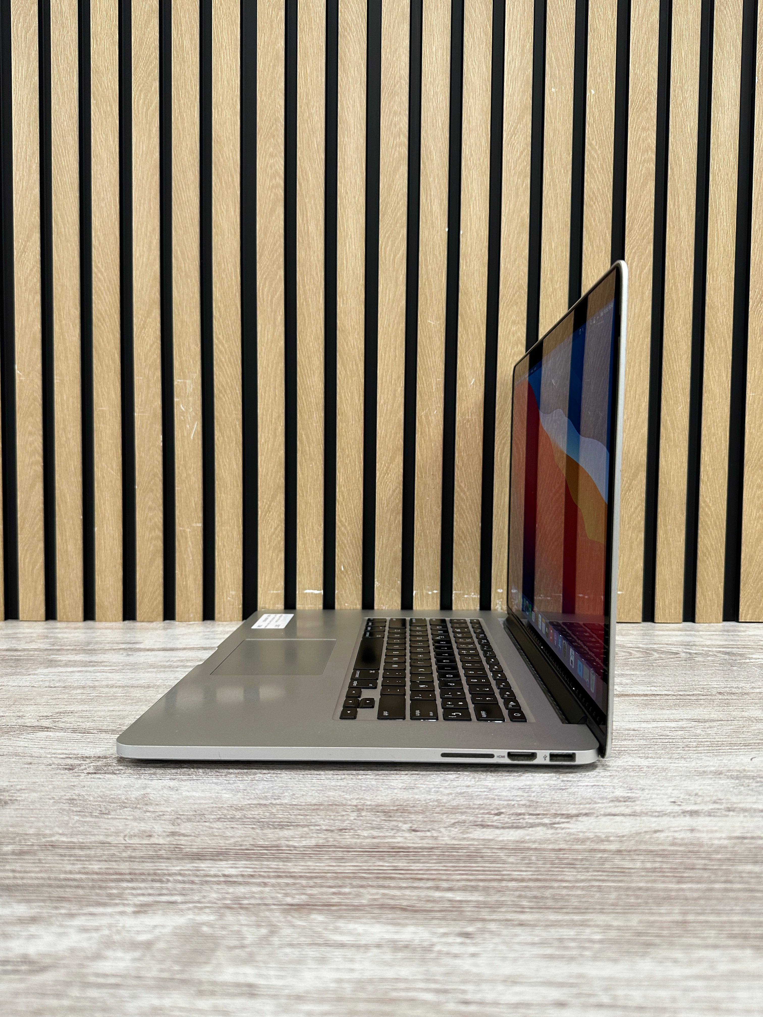 MacBook Pro 15" 2014 i7 16gb 500gb SSD