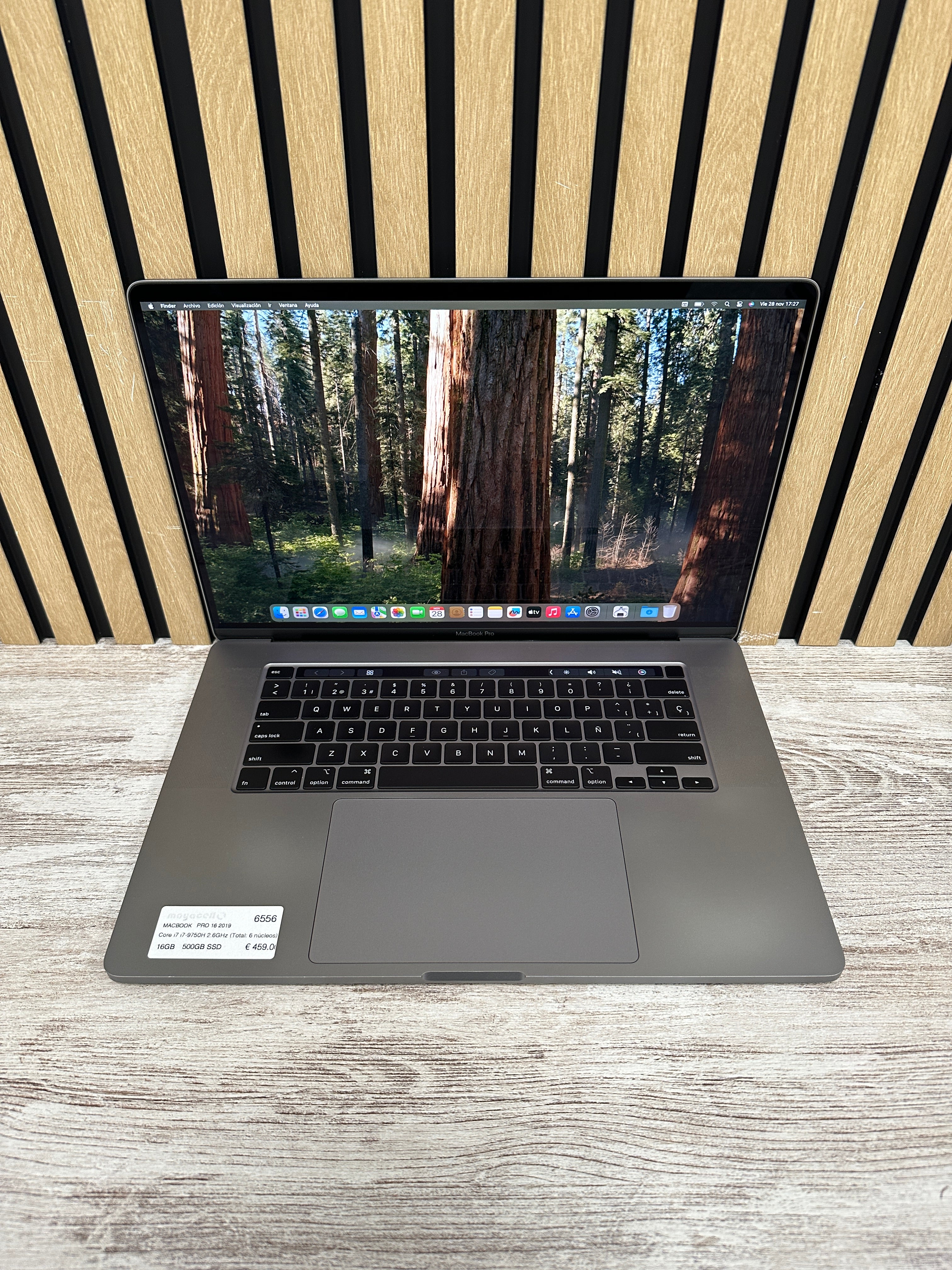 MacBook Pro 16" 2019 i7 16gb 500gb SSD