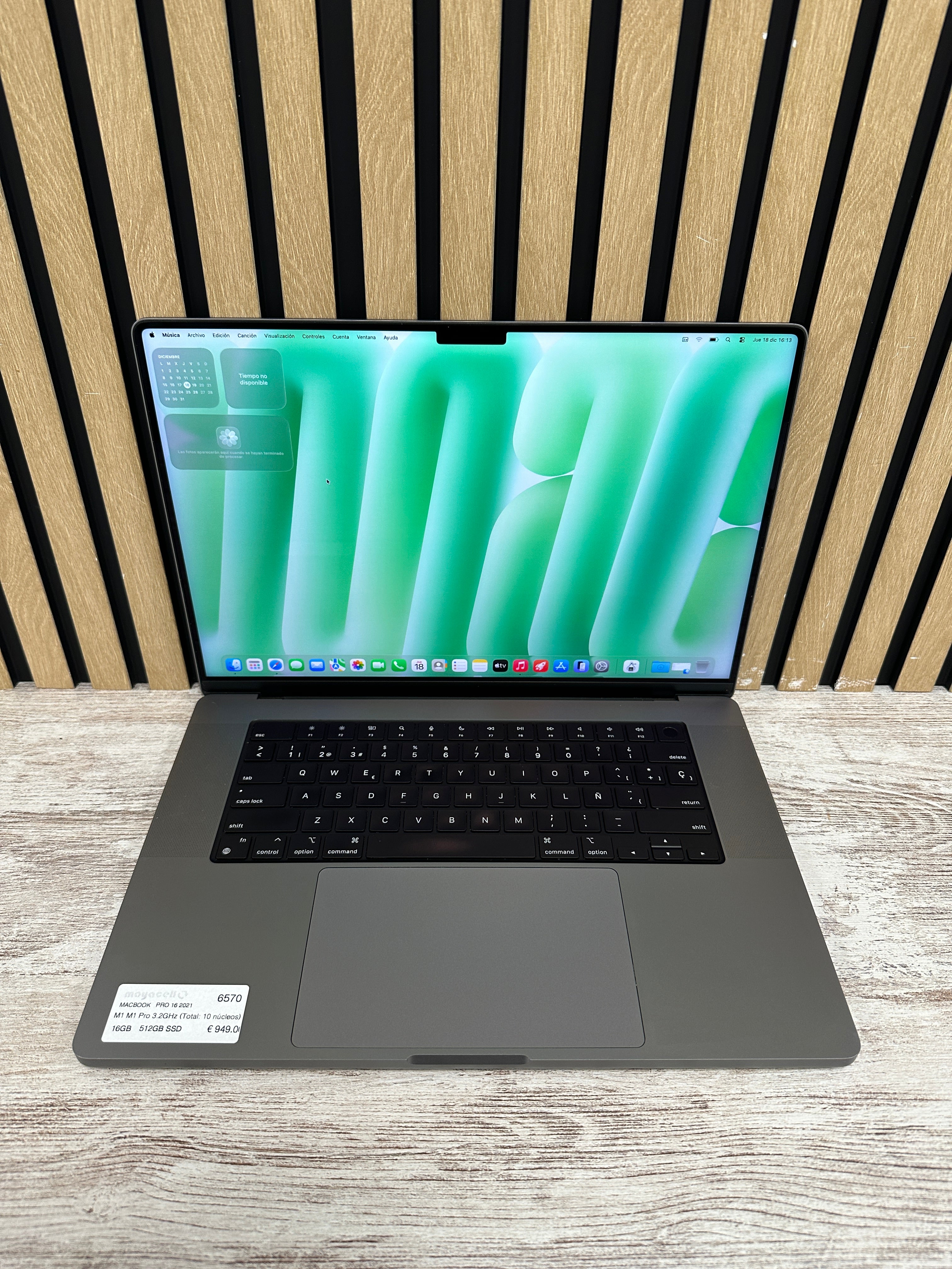 MacBook Pro 16" 2021 M1 PRO 16gb 512gb SSD