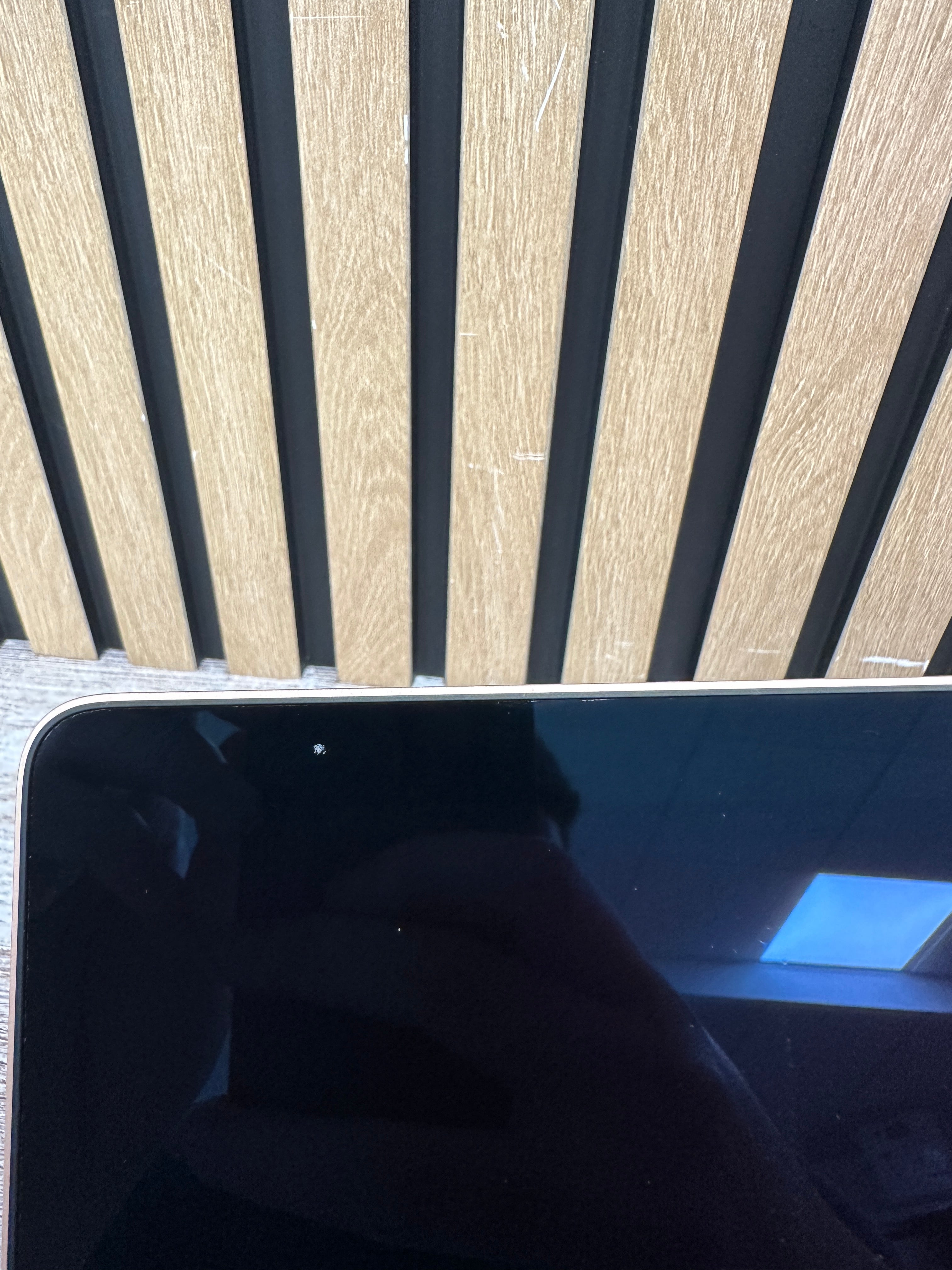 MacBook Air 13" 2018 i5 8gb 128gb SSD