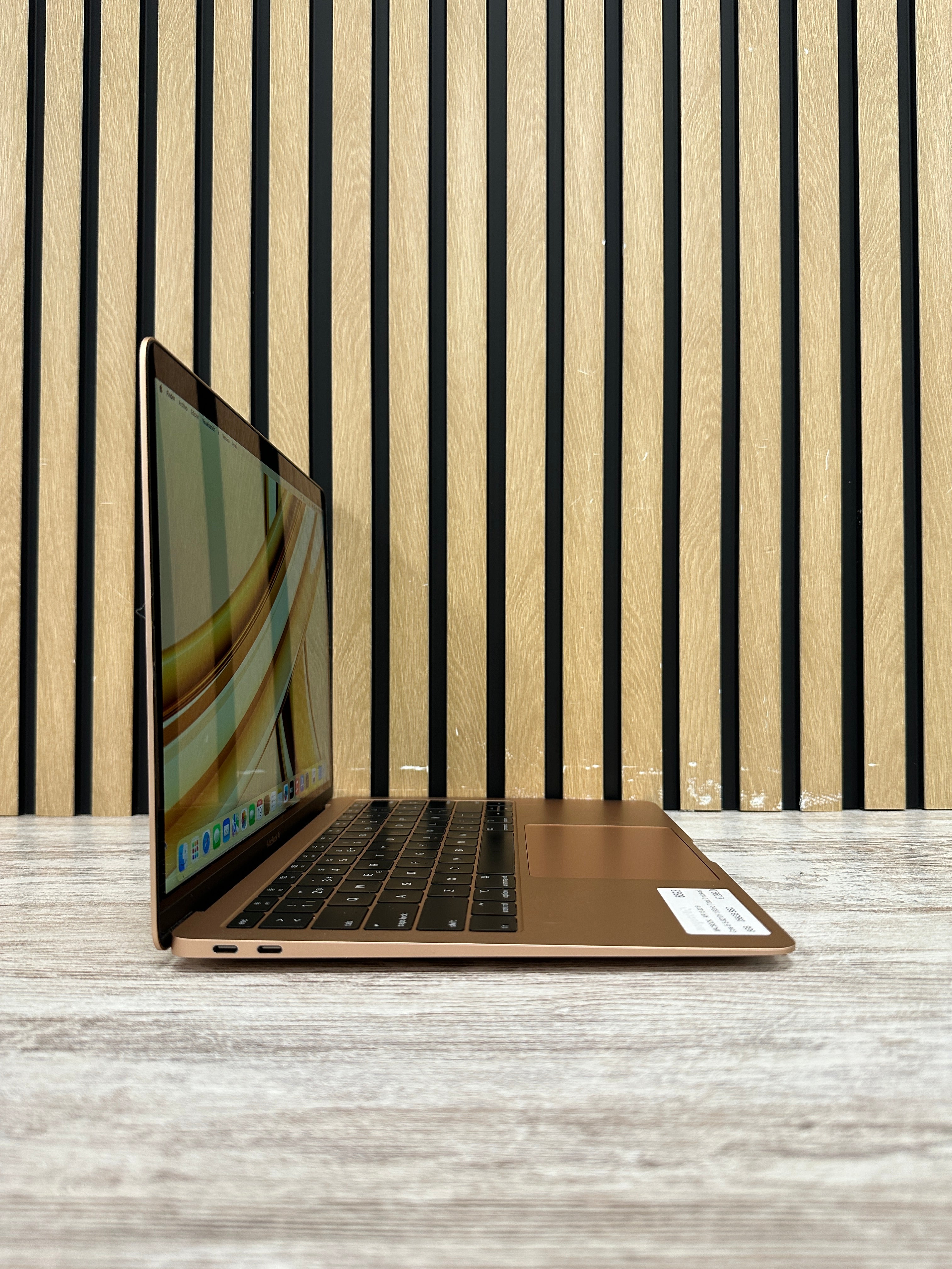 MacBook Air 13" 2019 i5 8gb 256gb SSD