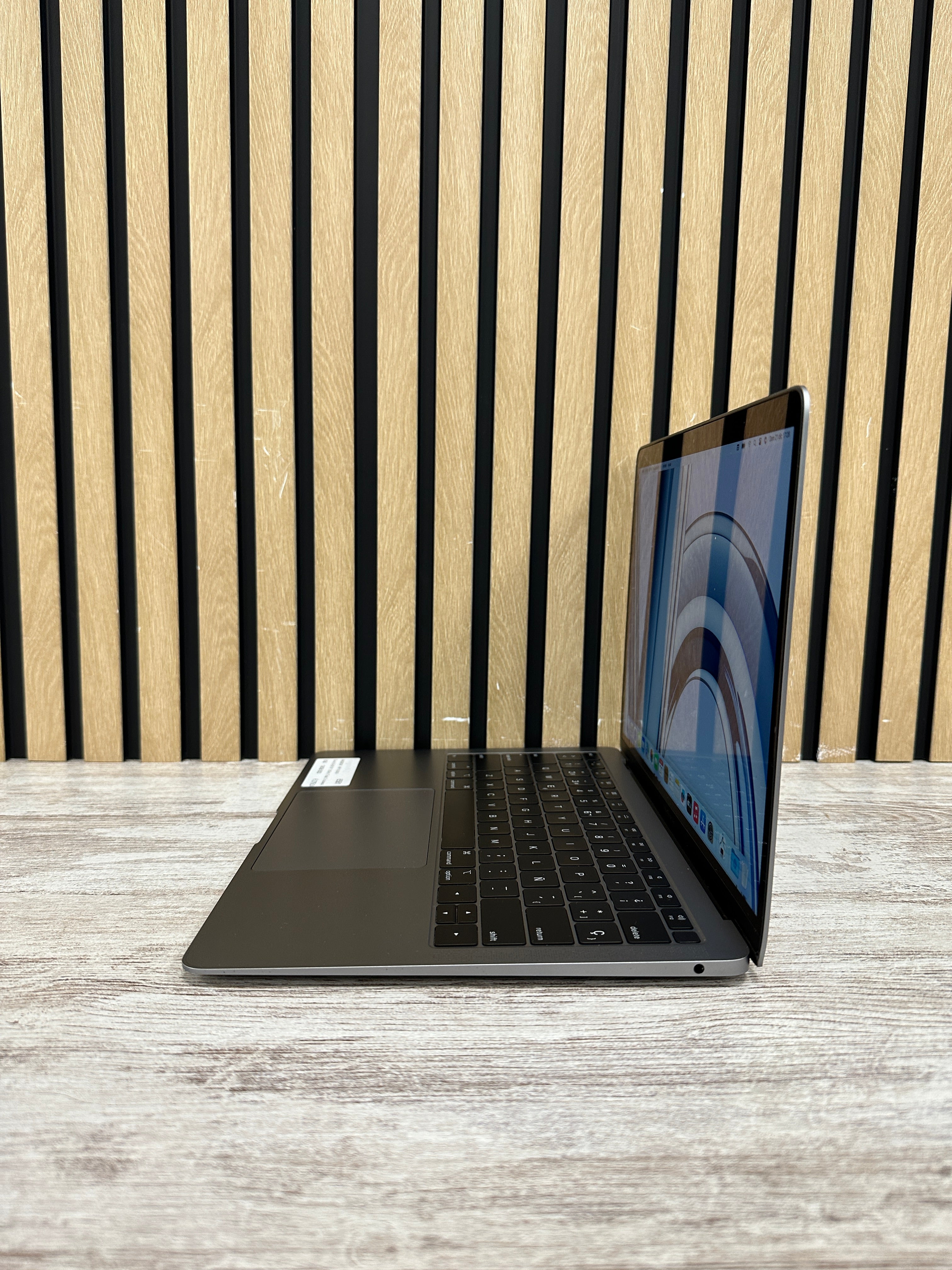 MacBook Air 13" 2019 i5 8gb 128gb SSD