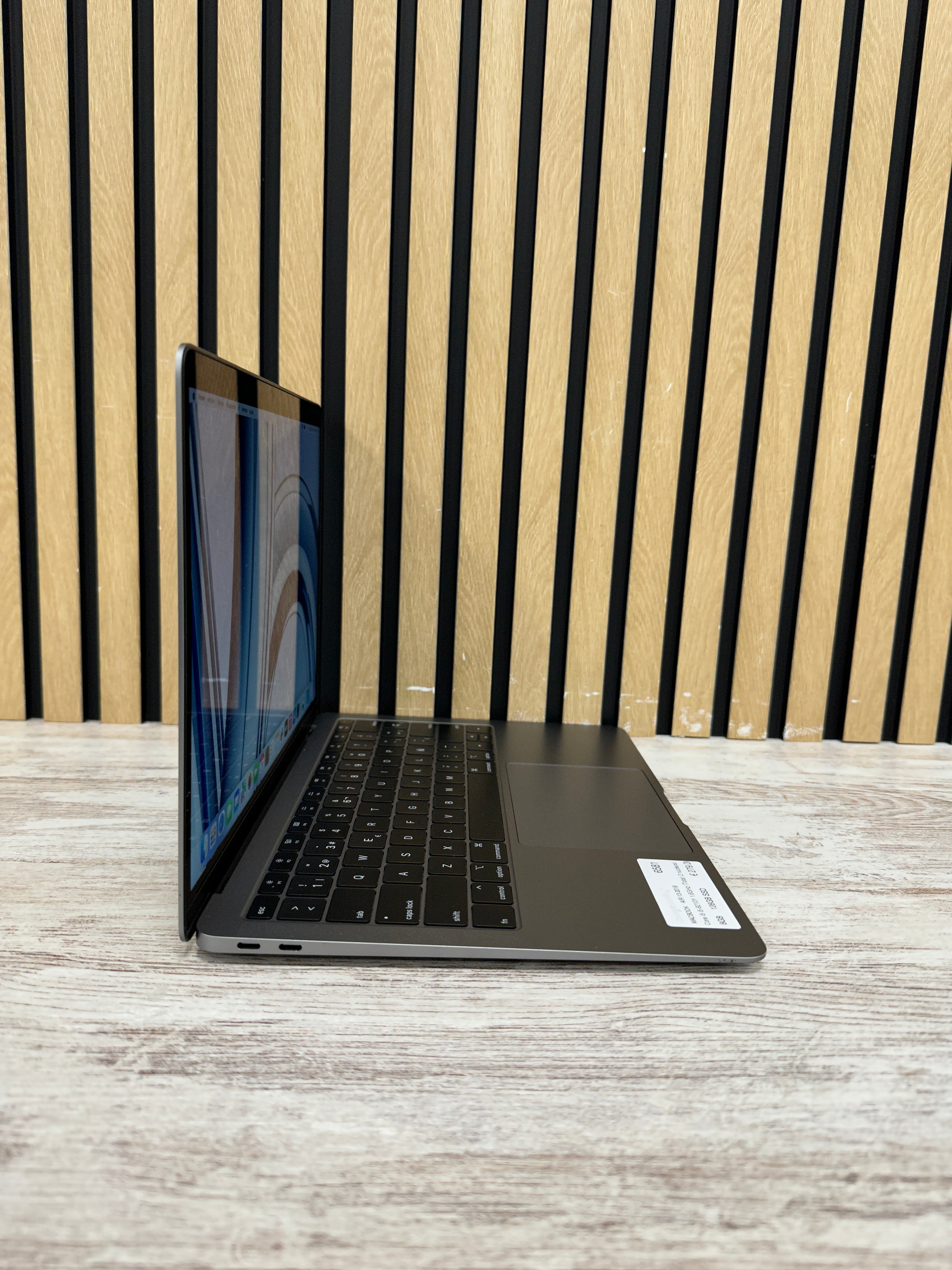 MacBook Air 13" 2019 i5 8gb 128gb SSD