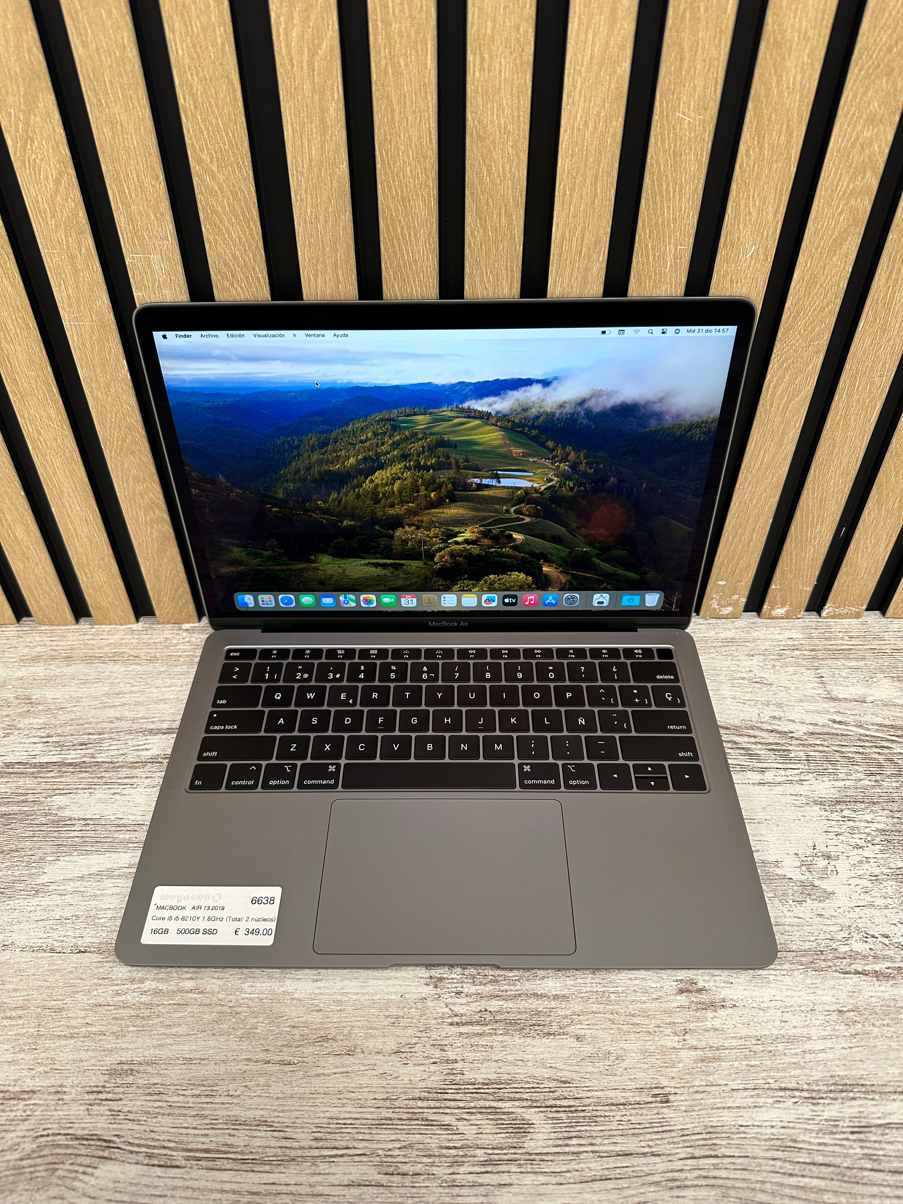 MacBook Air 13" 2019 i5 16gb 500gb SSD