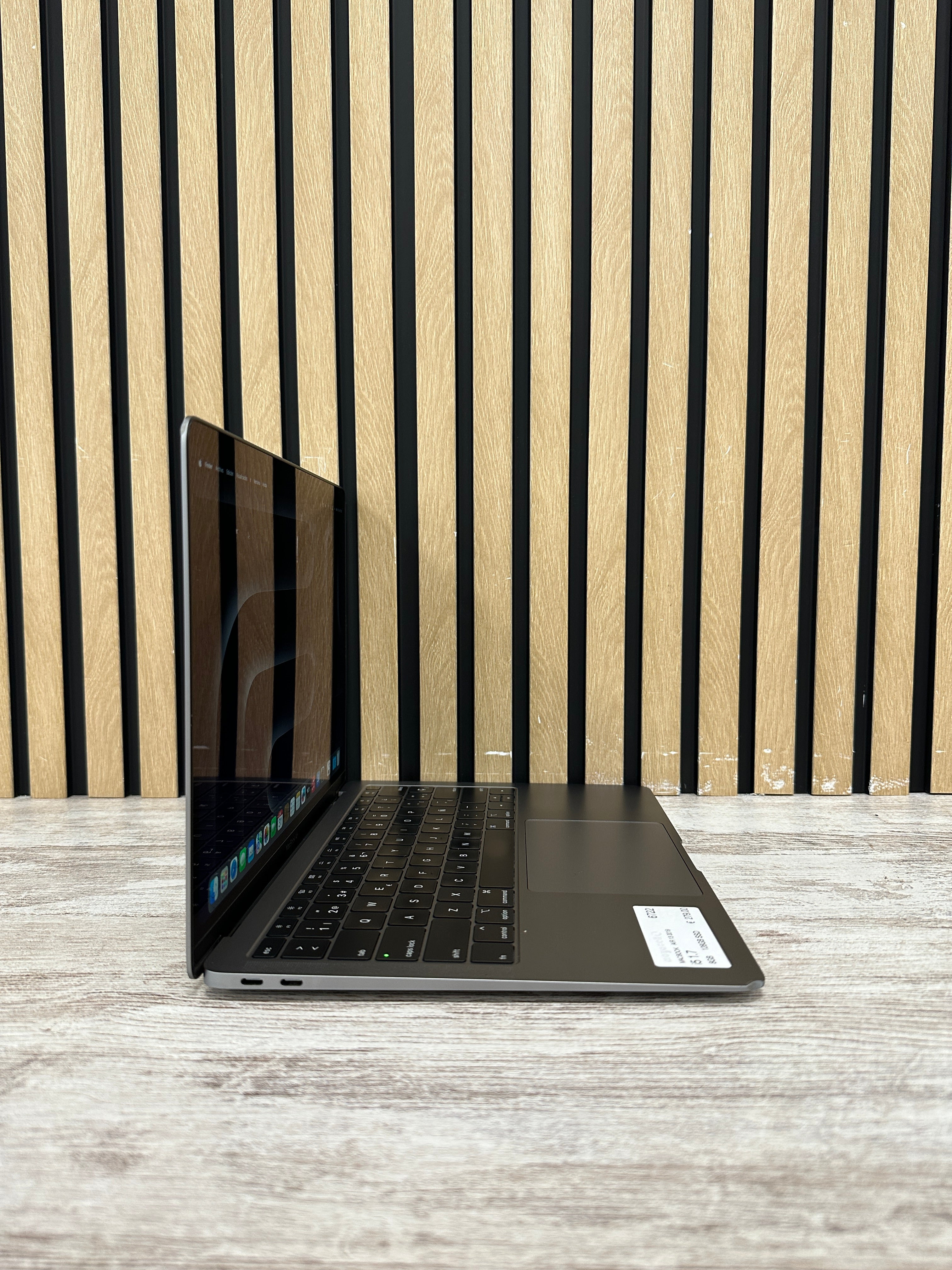 MacBook Air 13" 2019 i5 8gb 128gb SSD - Moyacell