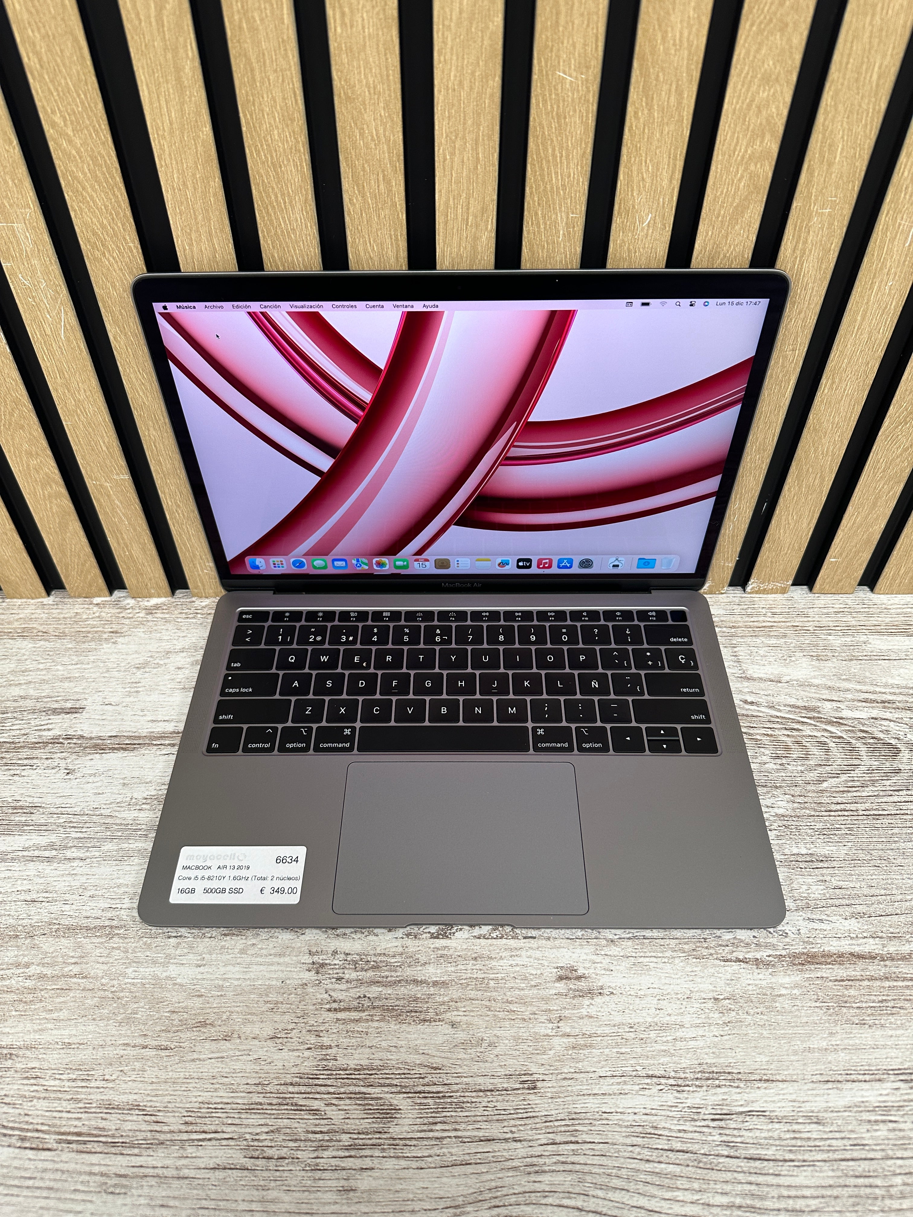 MacBook Air 13" 2019 i5 16gb 500gb SSD