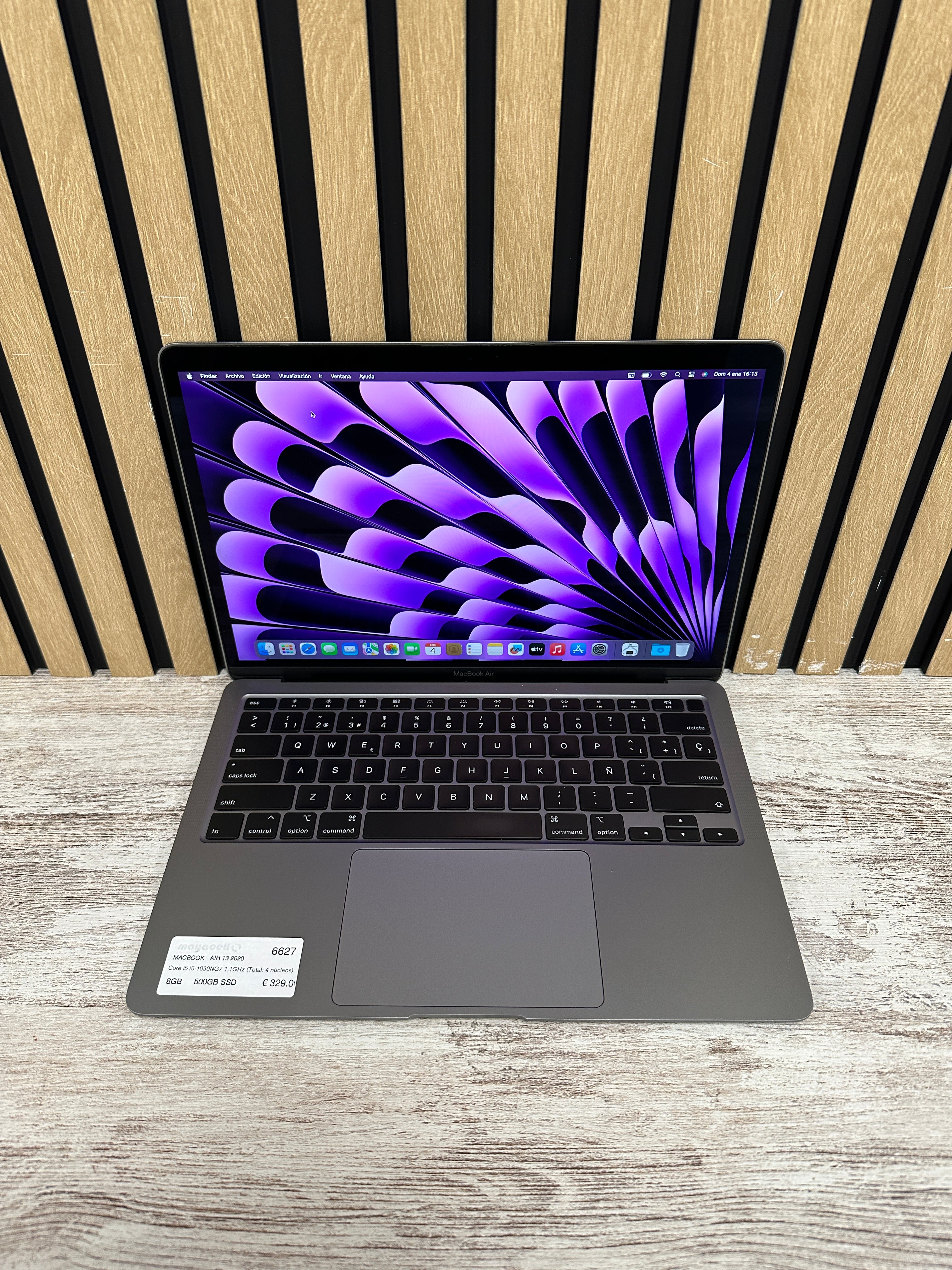 MacBook Air 13" 2020 i5 8gb 500gb SSD