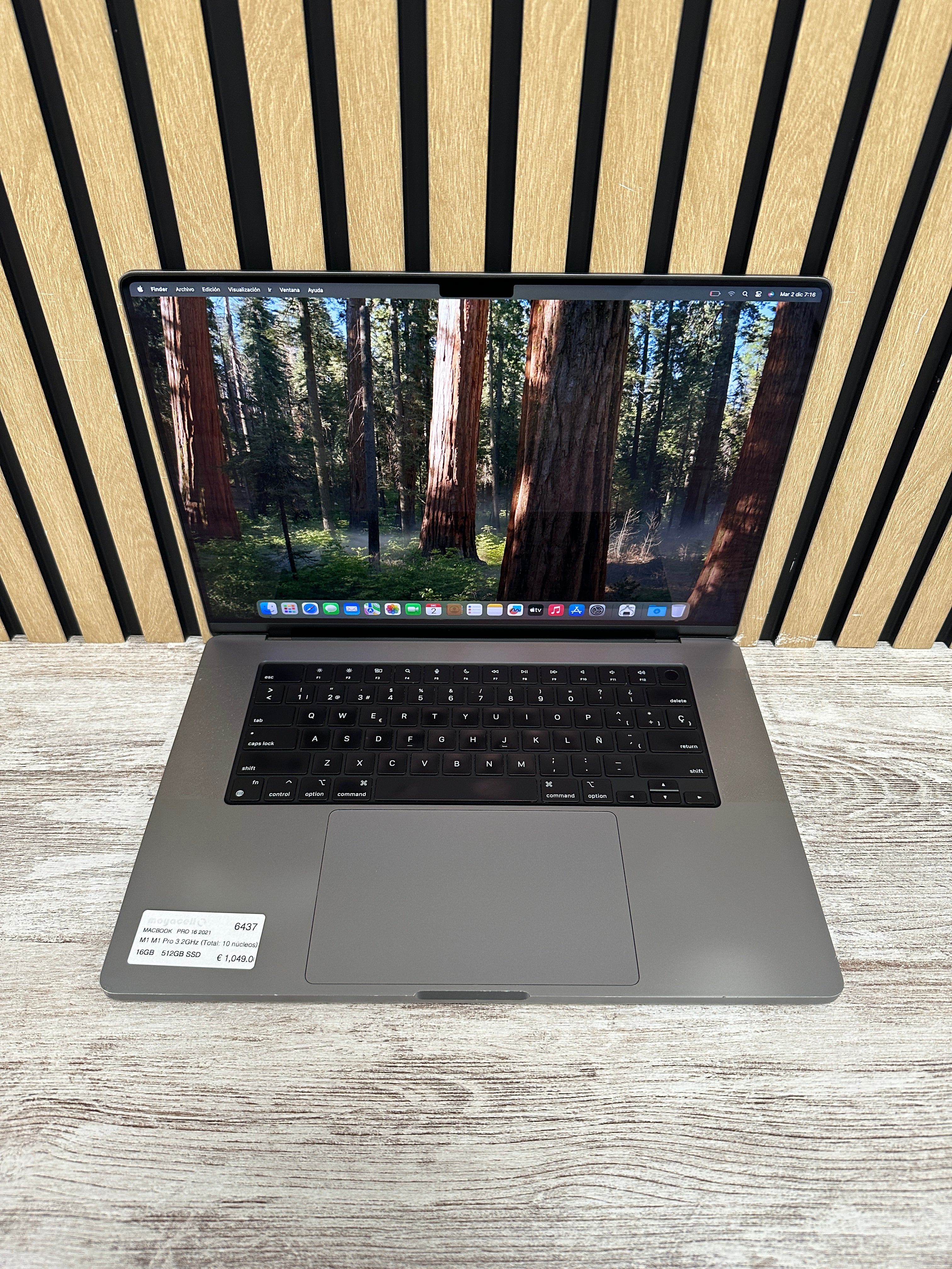 MacBook Pro 16" 2021 M1 PRO 16gb 512gb SSD