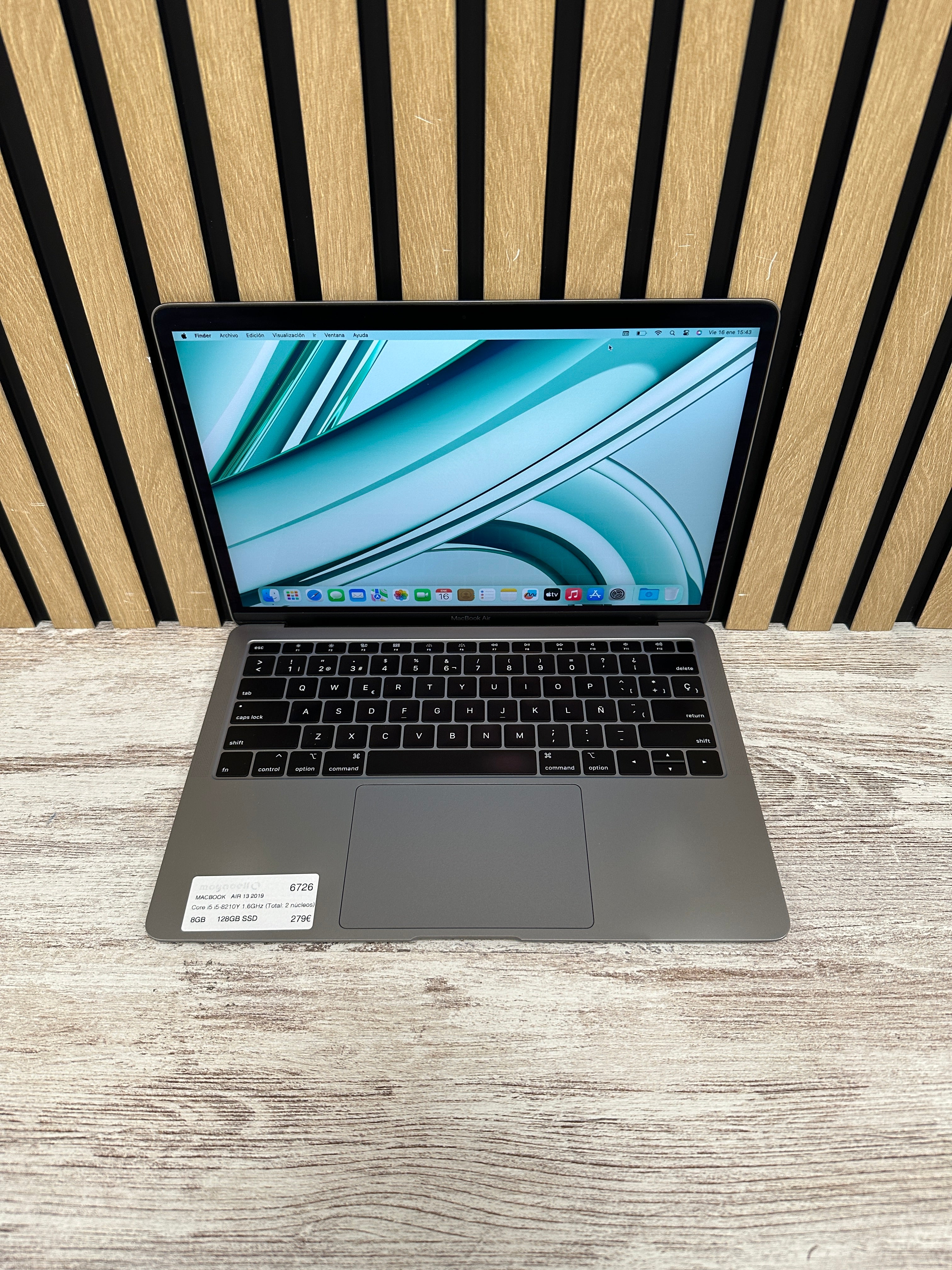 MacBook Air 13" 2019 i5 8gb 128gb SSD