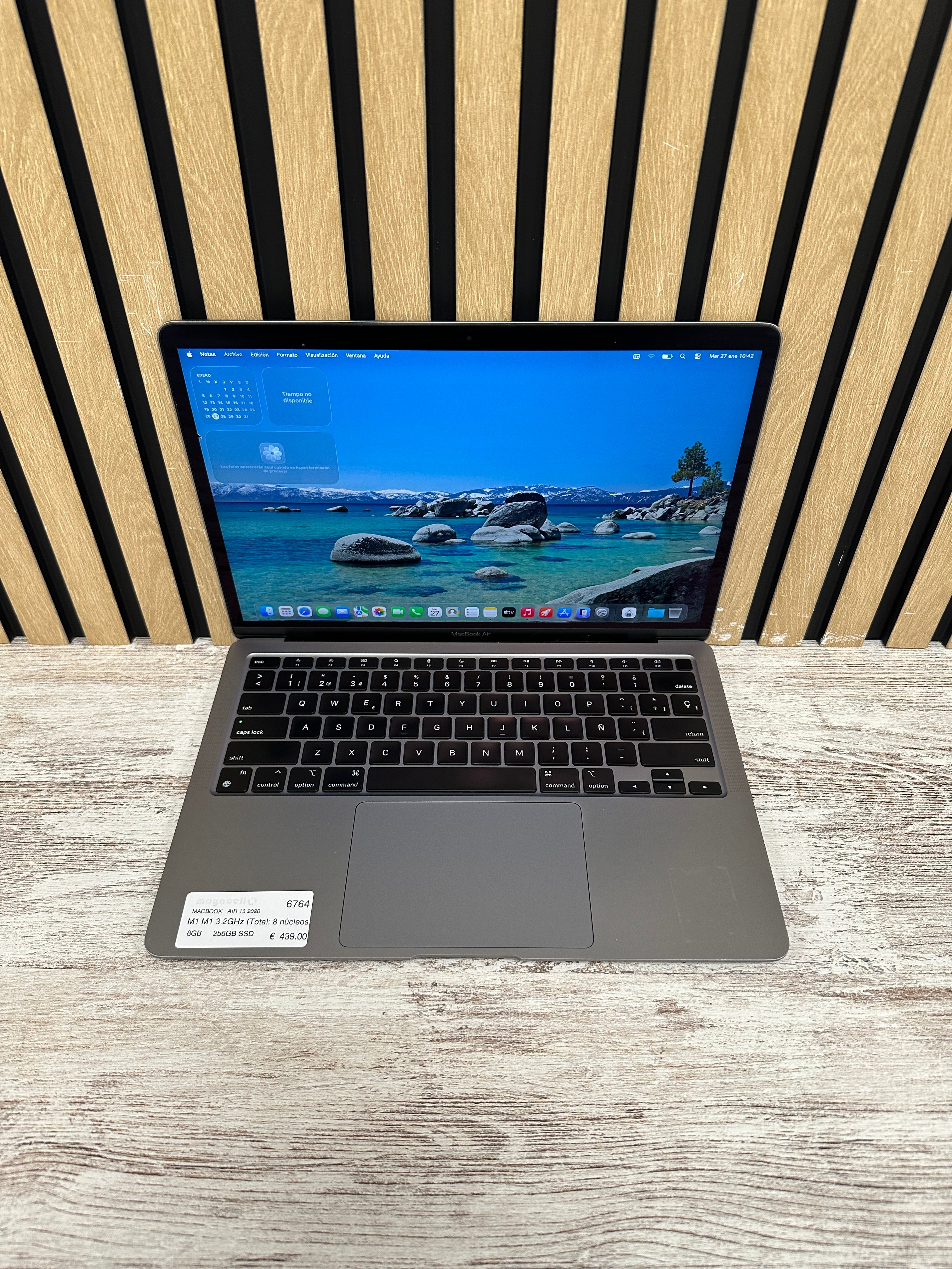 MacBook Air 13" 2020 M1 8gb 256gb SSD