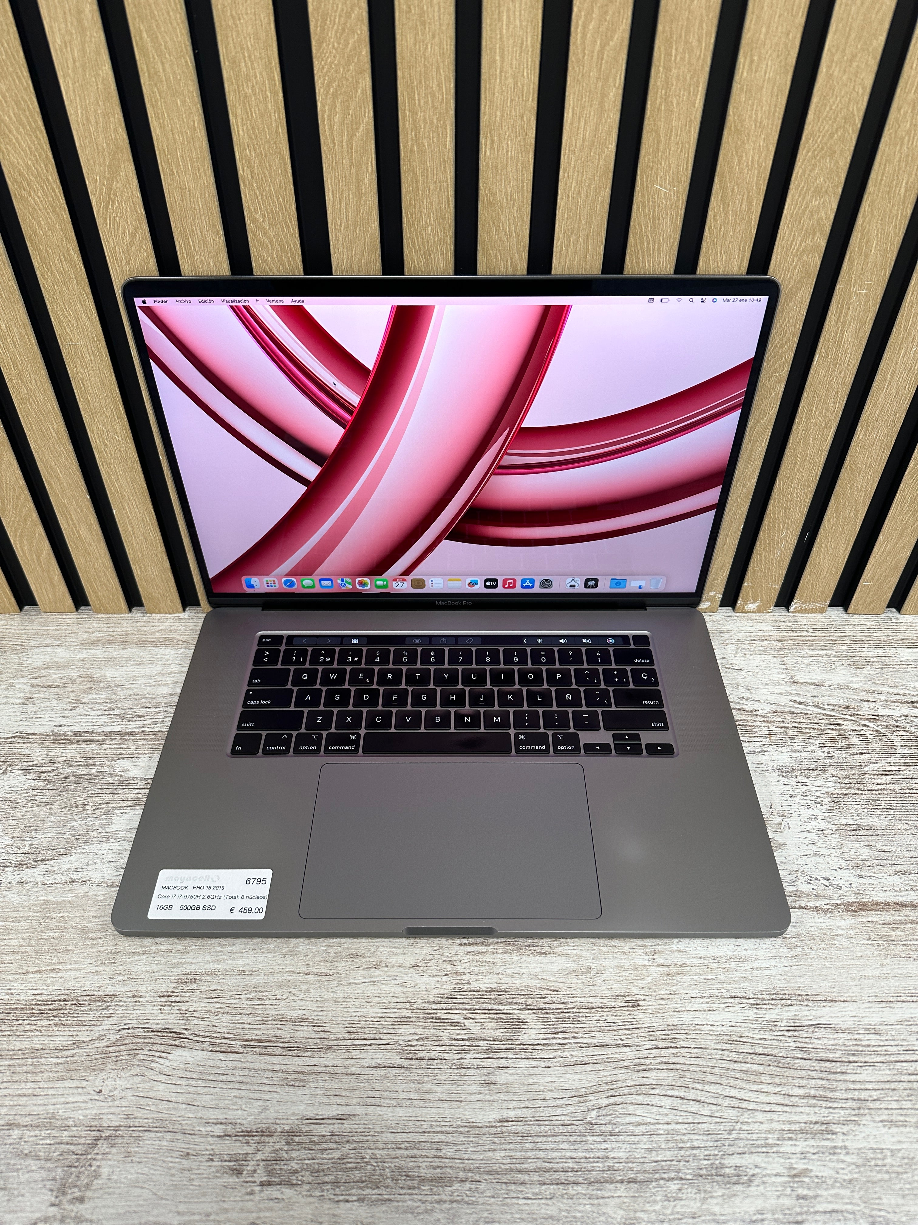 MacBook Pro 16" 2019 i7 16gb 500gb SSD