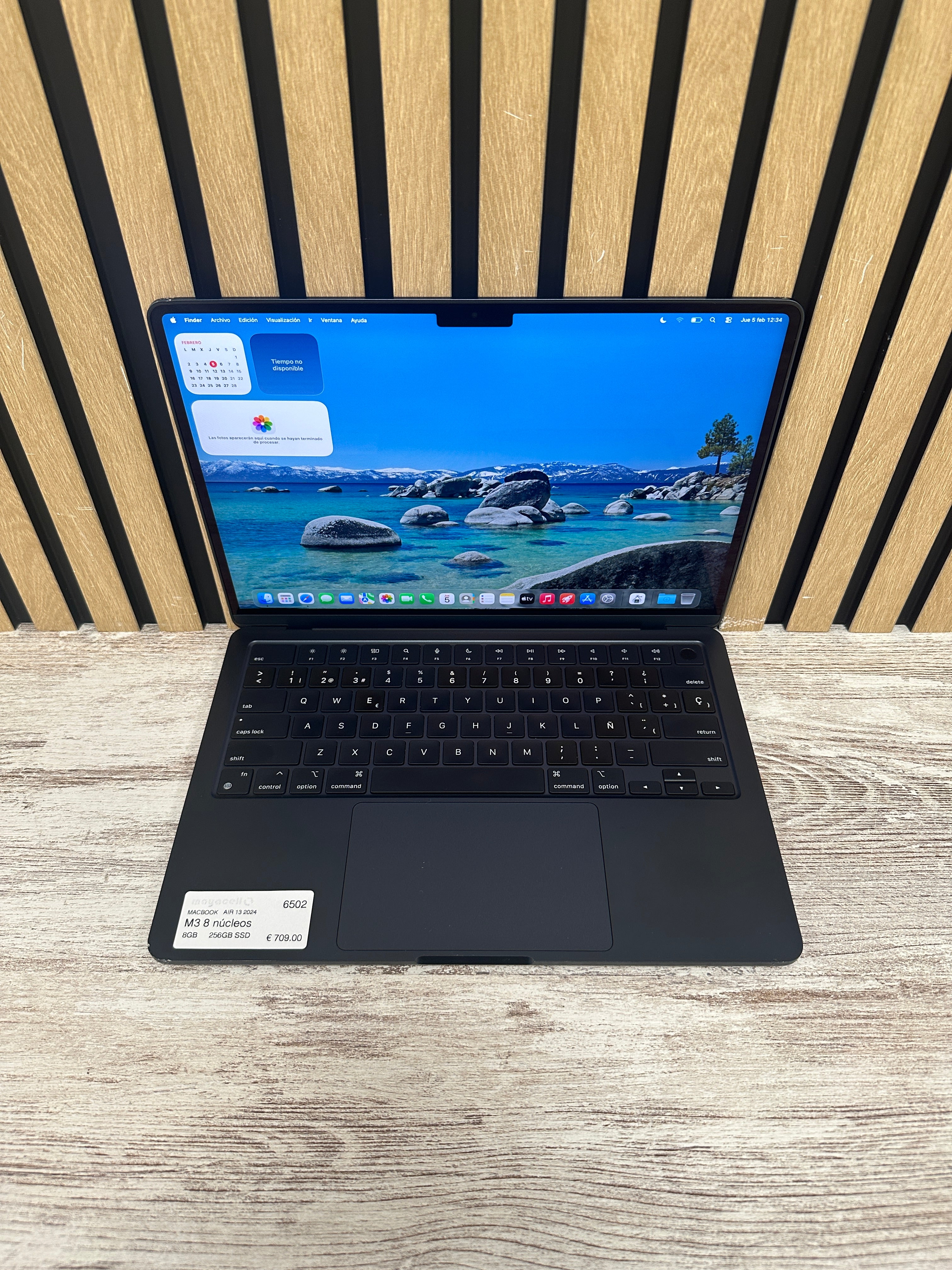 MacBook Air 13" 2024 M3 8gb 256gb SSD