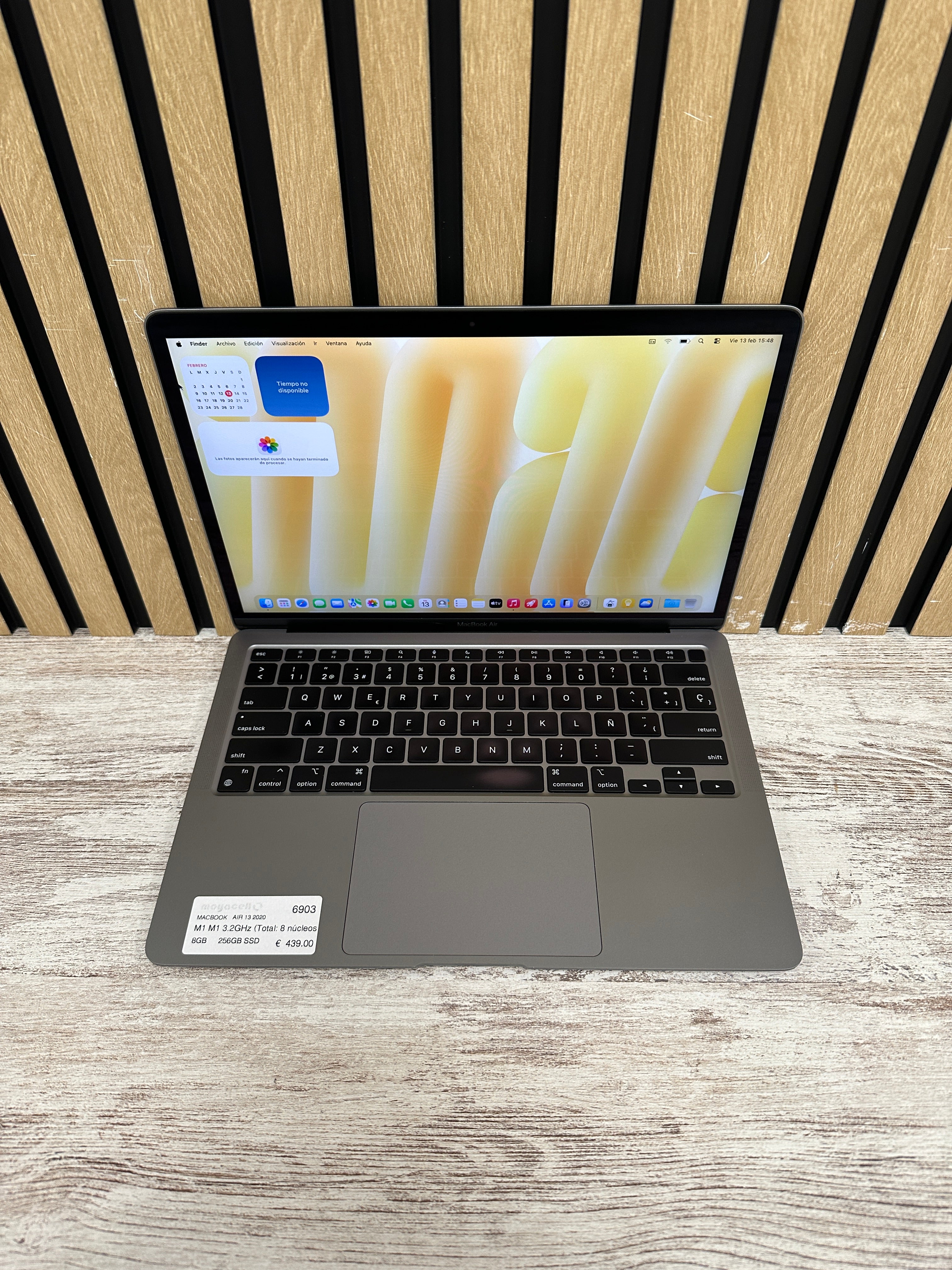 MacBook Air 13" 2020 M1 8gb 256gb SSD