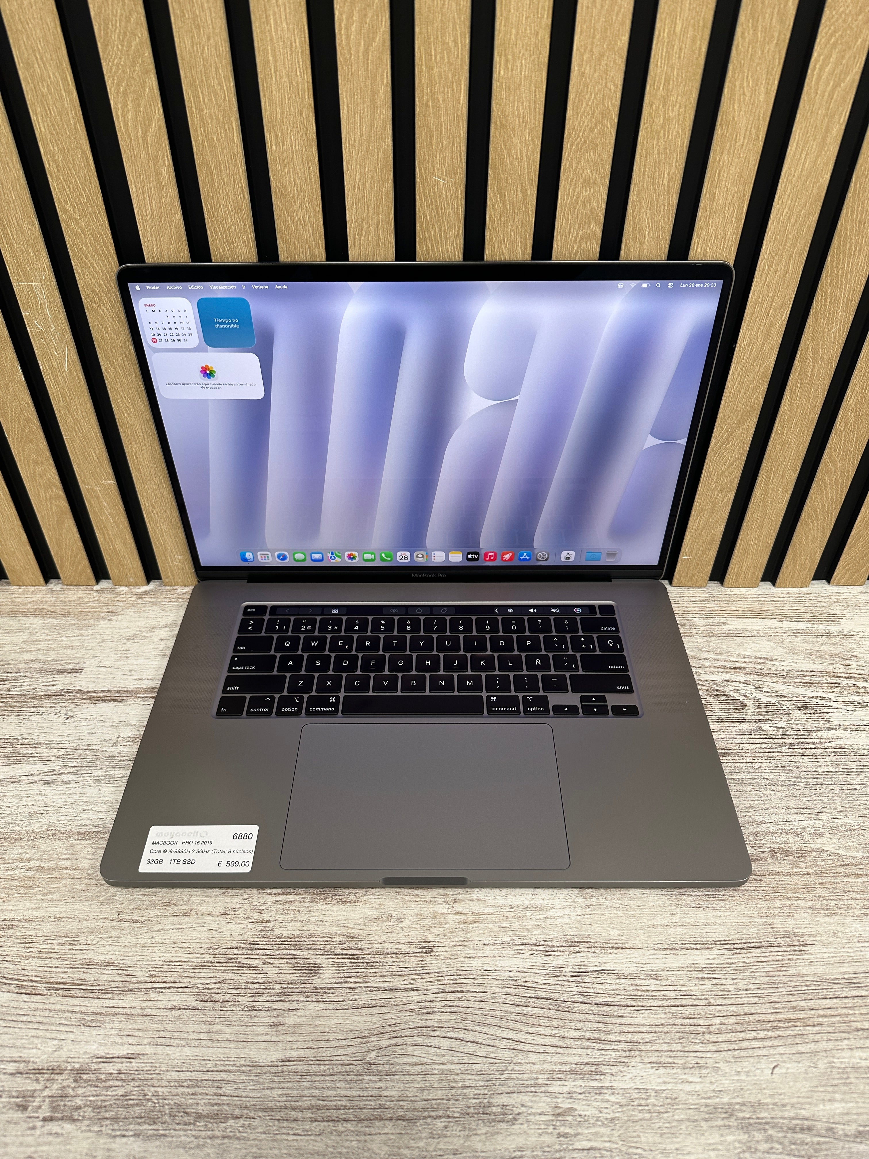 MacBook Pro 16" 2019 i9 32gb 1tb SSD
