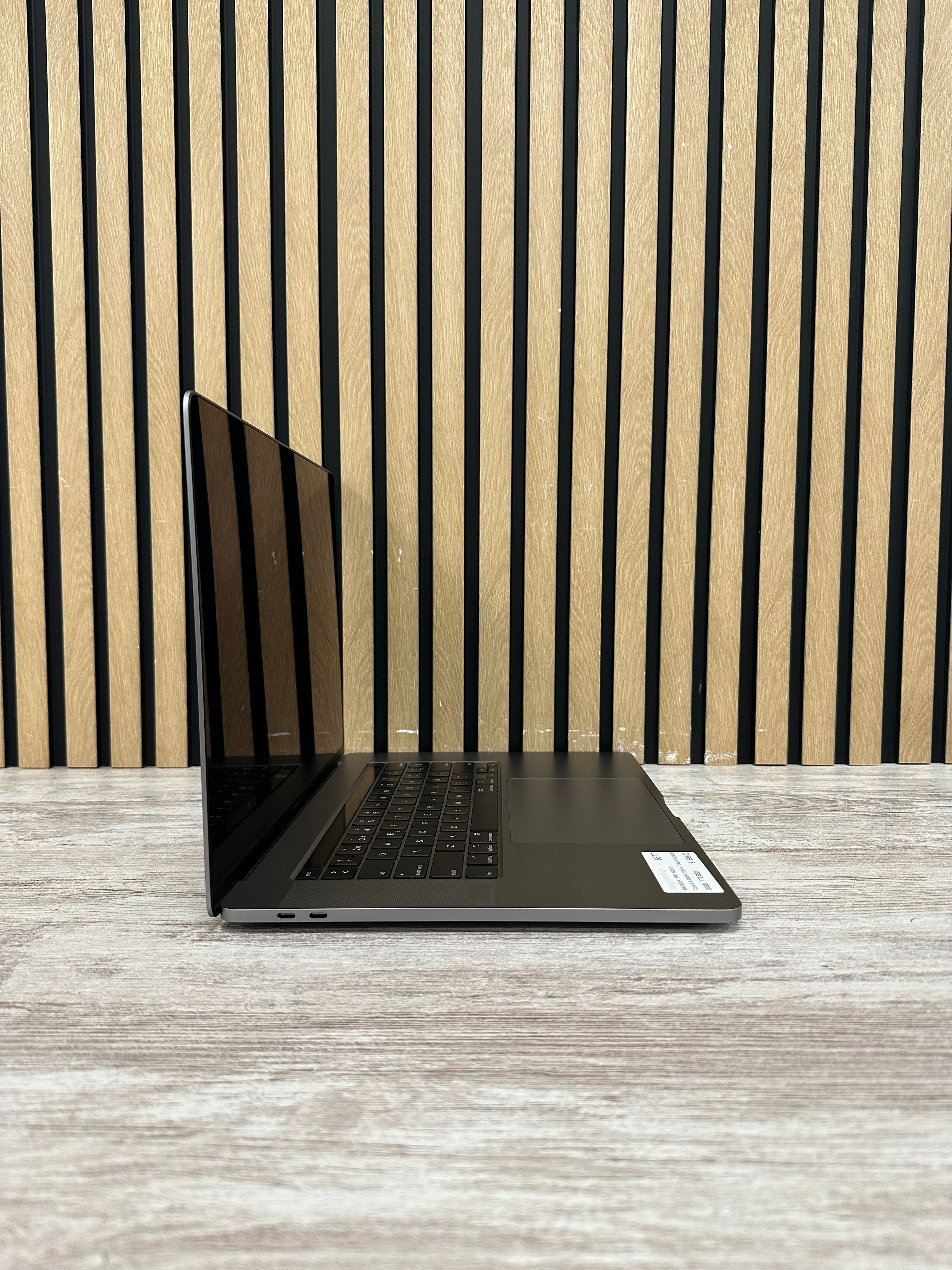 MacBook Pro 16" 2019 i9 32gb 1tb SSD - Moyacell