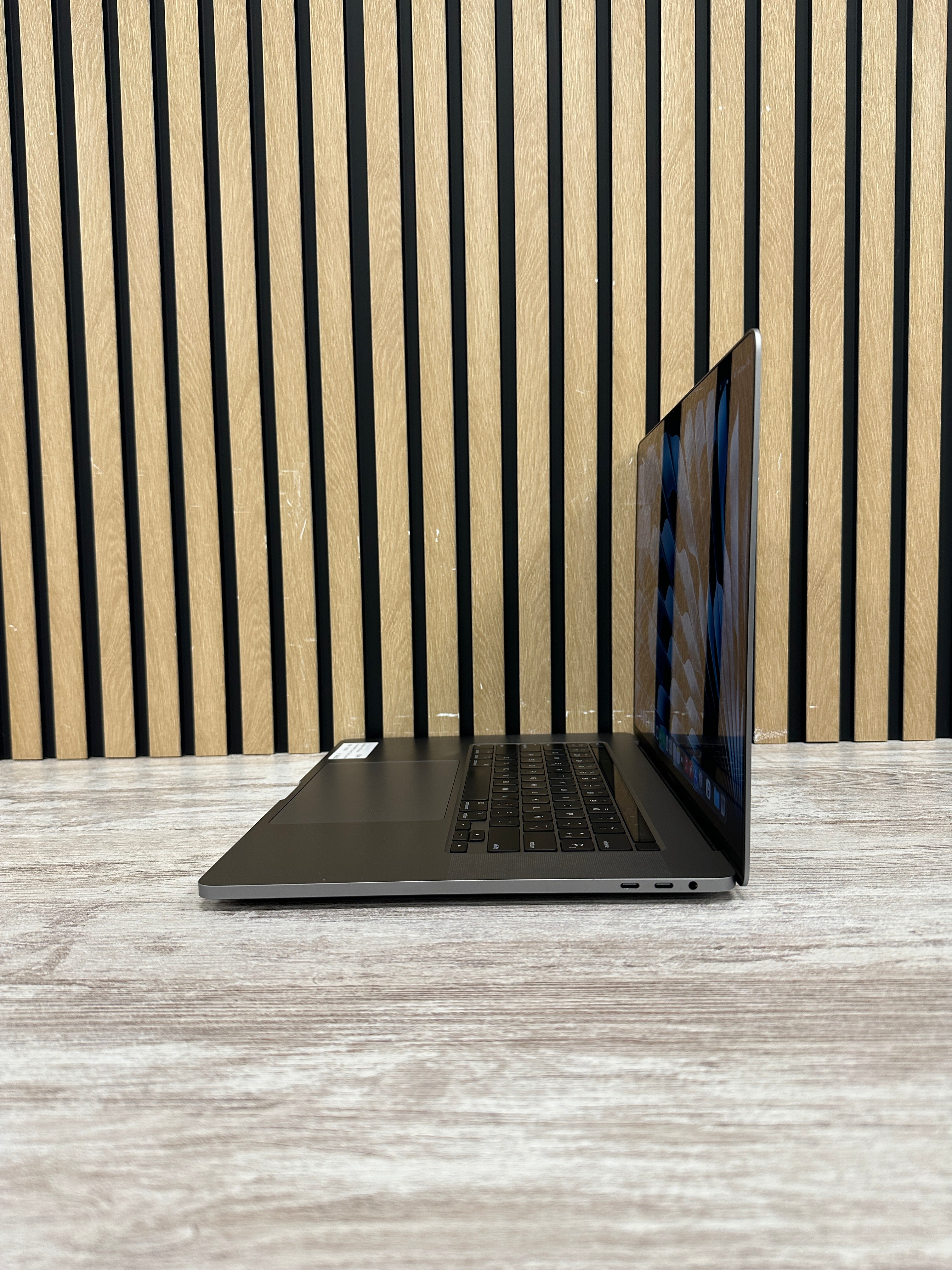 MacBook Pro 16" 2019 i9 32gb 1tb SSD