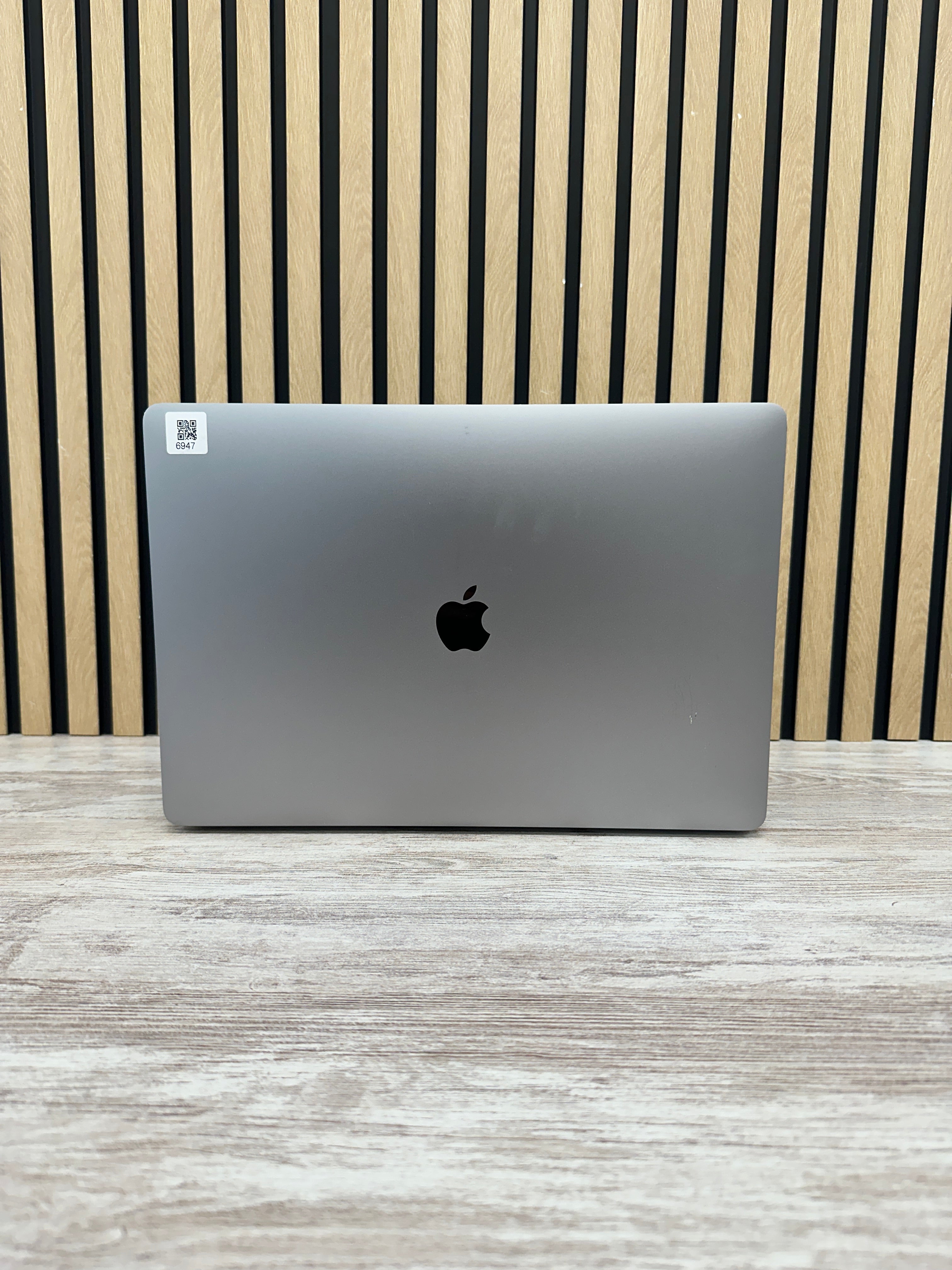 MacBook Pro 16" 2019 i9 32gb 1tb SSD - Moyacell