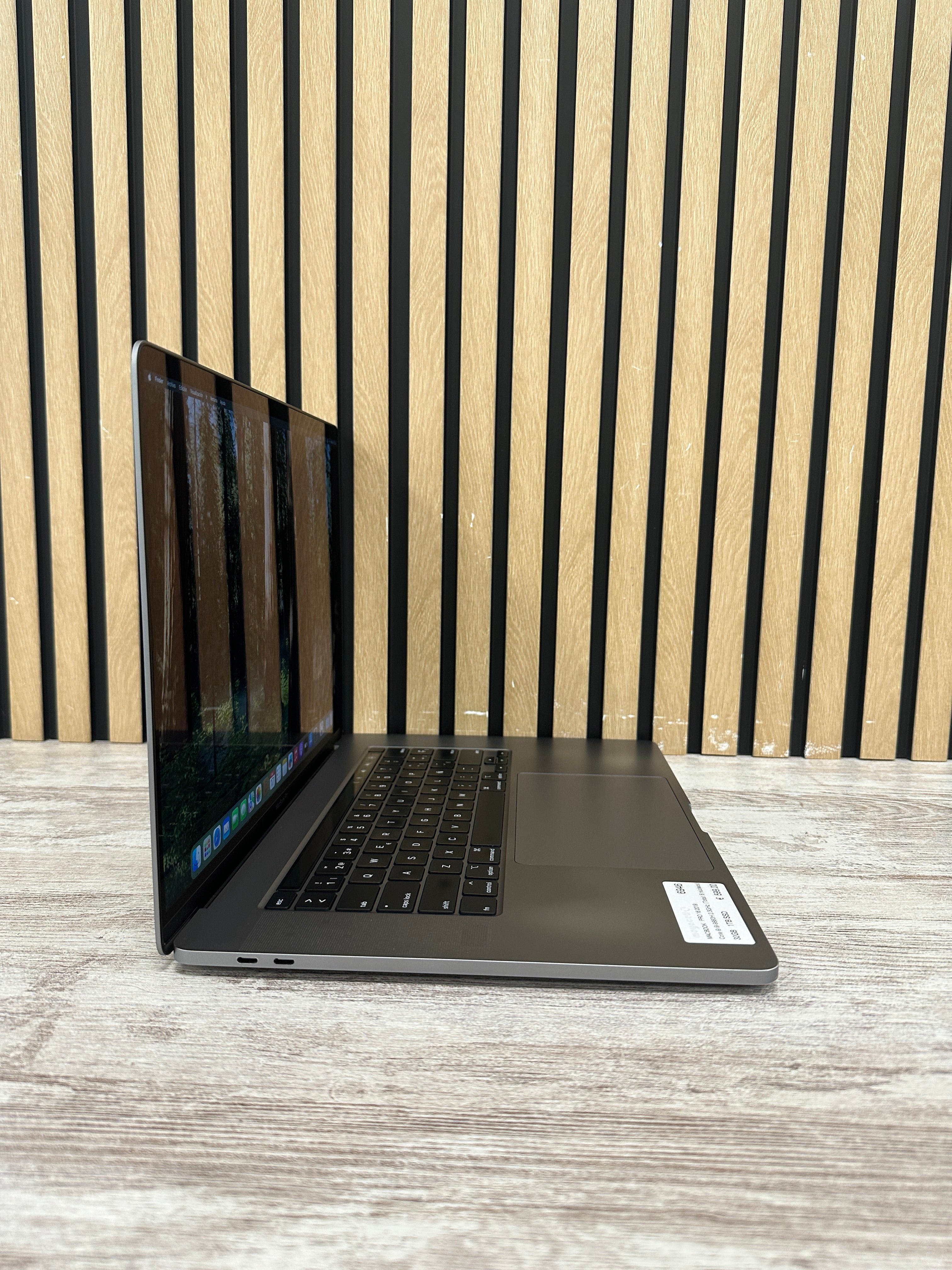 MacBook Pro 16" 2019 i9 32gb 1tb SSD - Moyacell