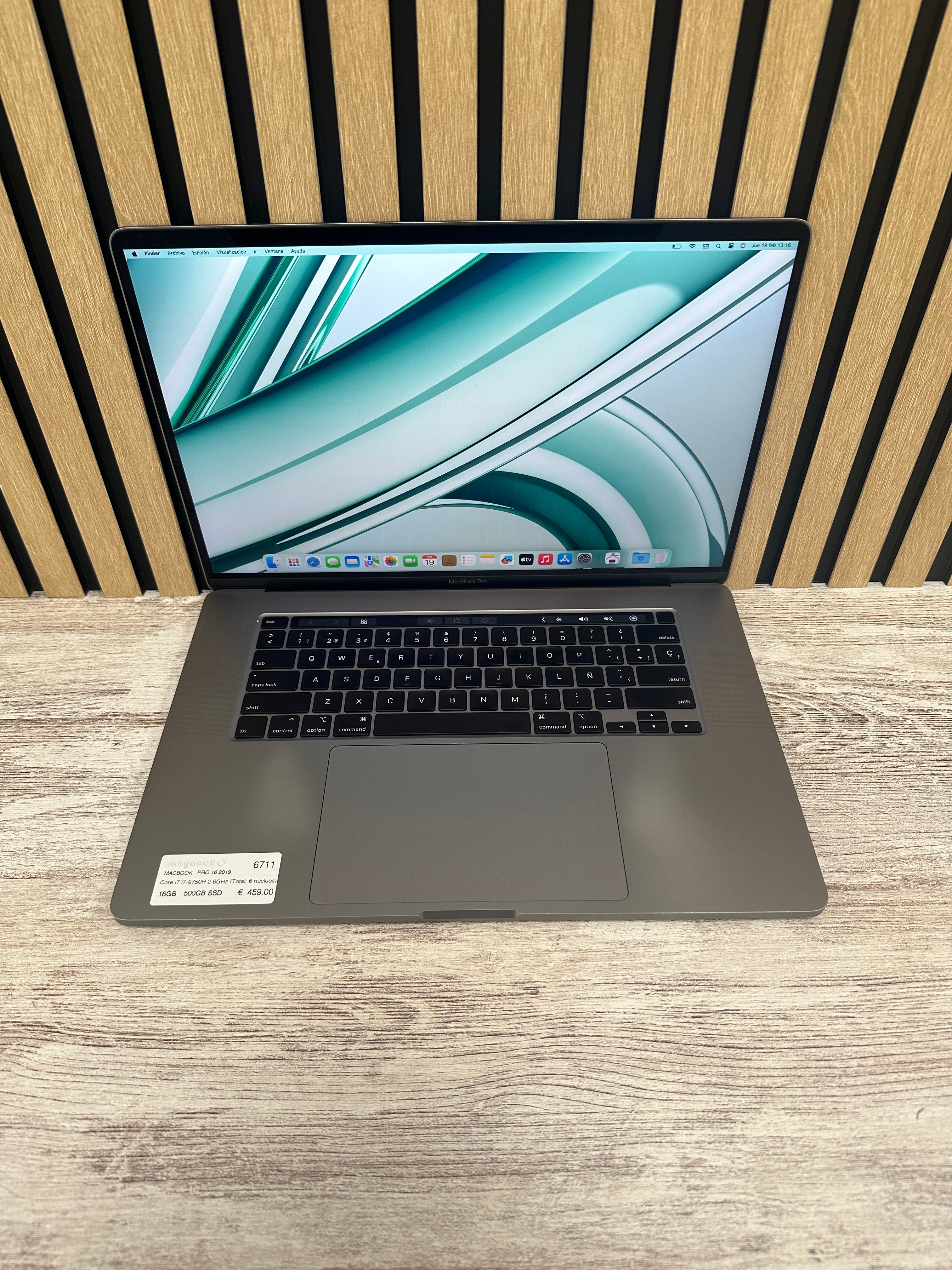 MacBook Pro 16" 2019 i7 16gb 500gb SSD - Moyacell