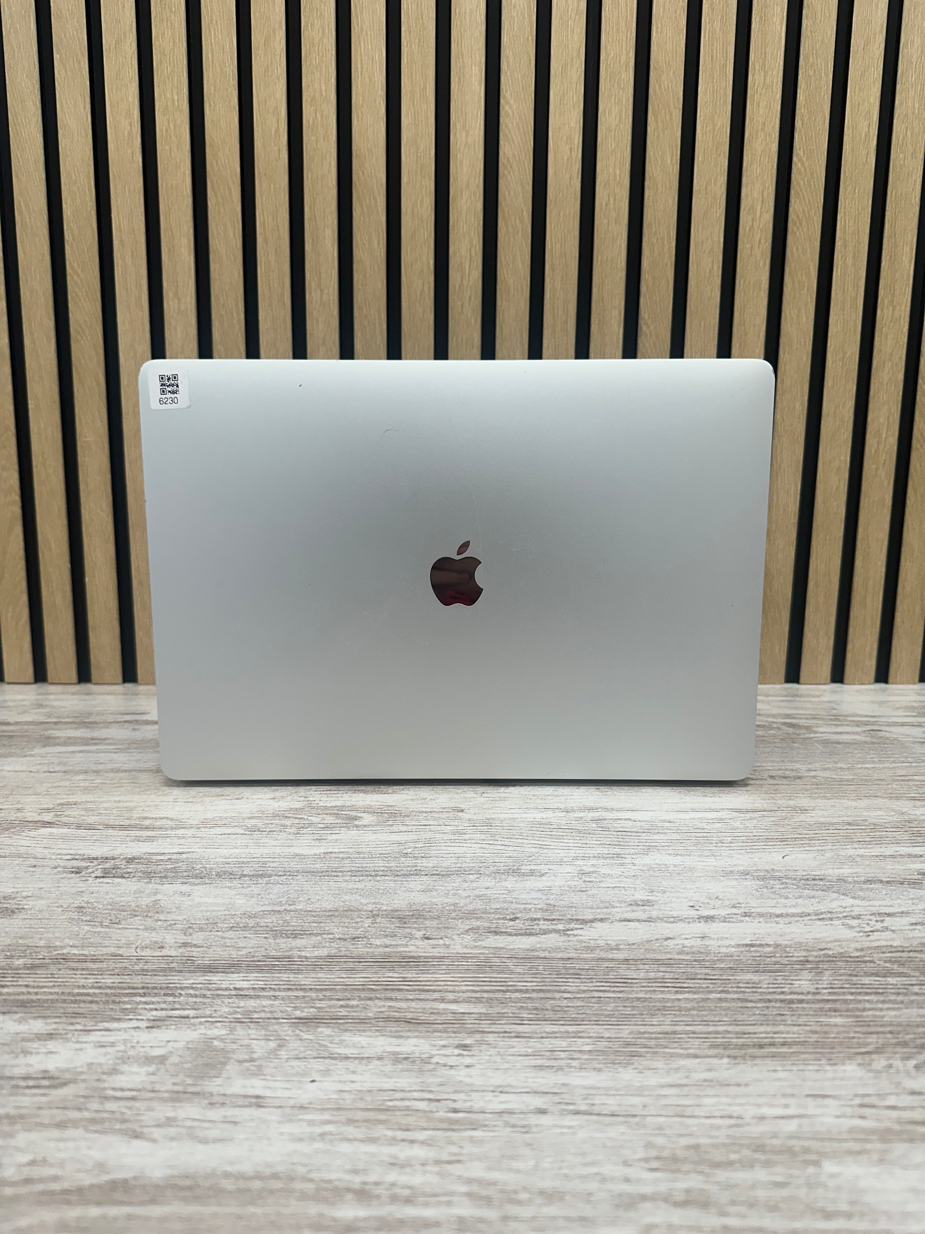 MacBook Pro 16" 2019 i9 16gb 1tb SSD - Moyacell